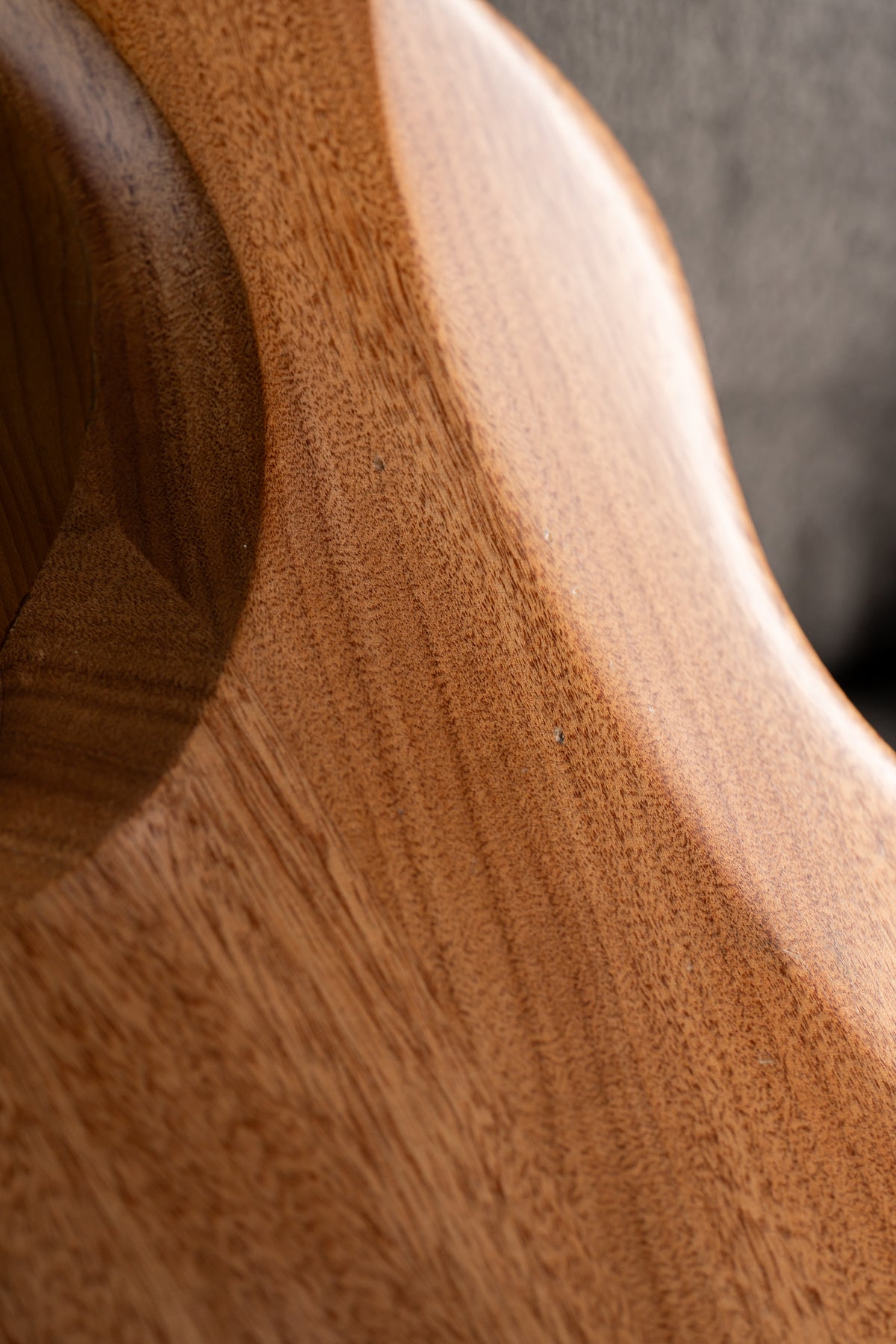 LARADA SPACE T // Emerald Satin [Relic]