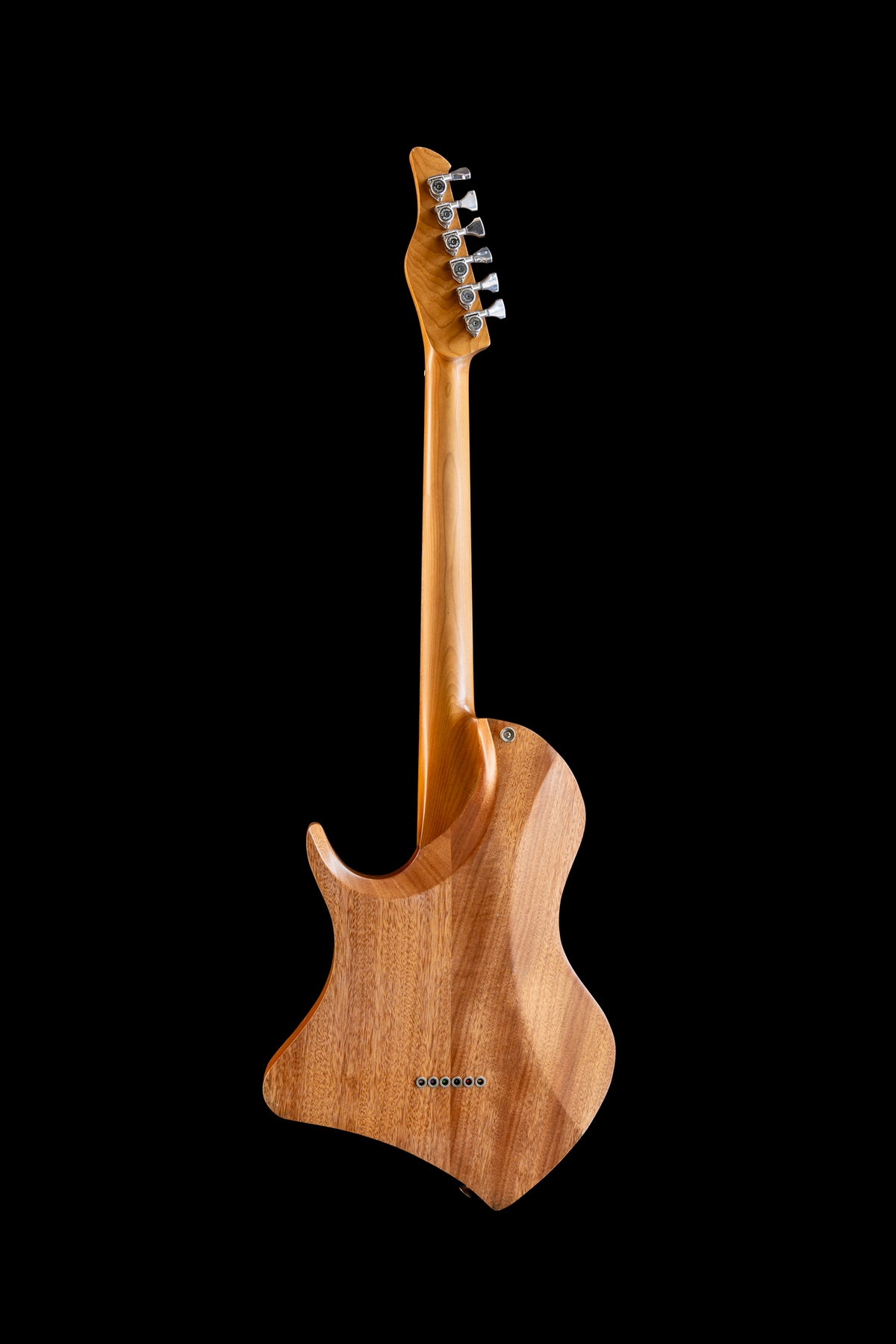 LARADA SPACE T // Emerald Satin [Relic]