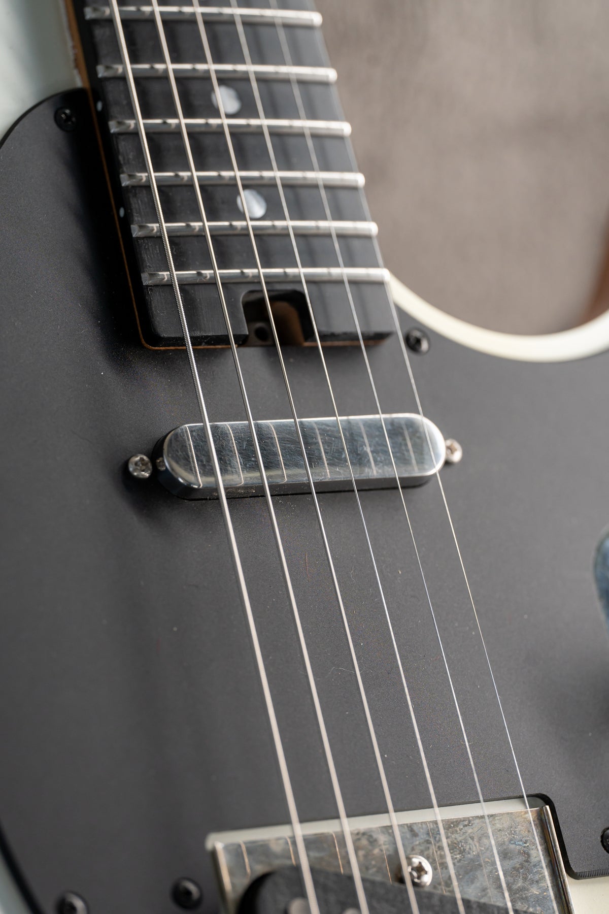 LARADA SPACE T // Porcelain [2-Stage Relic]