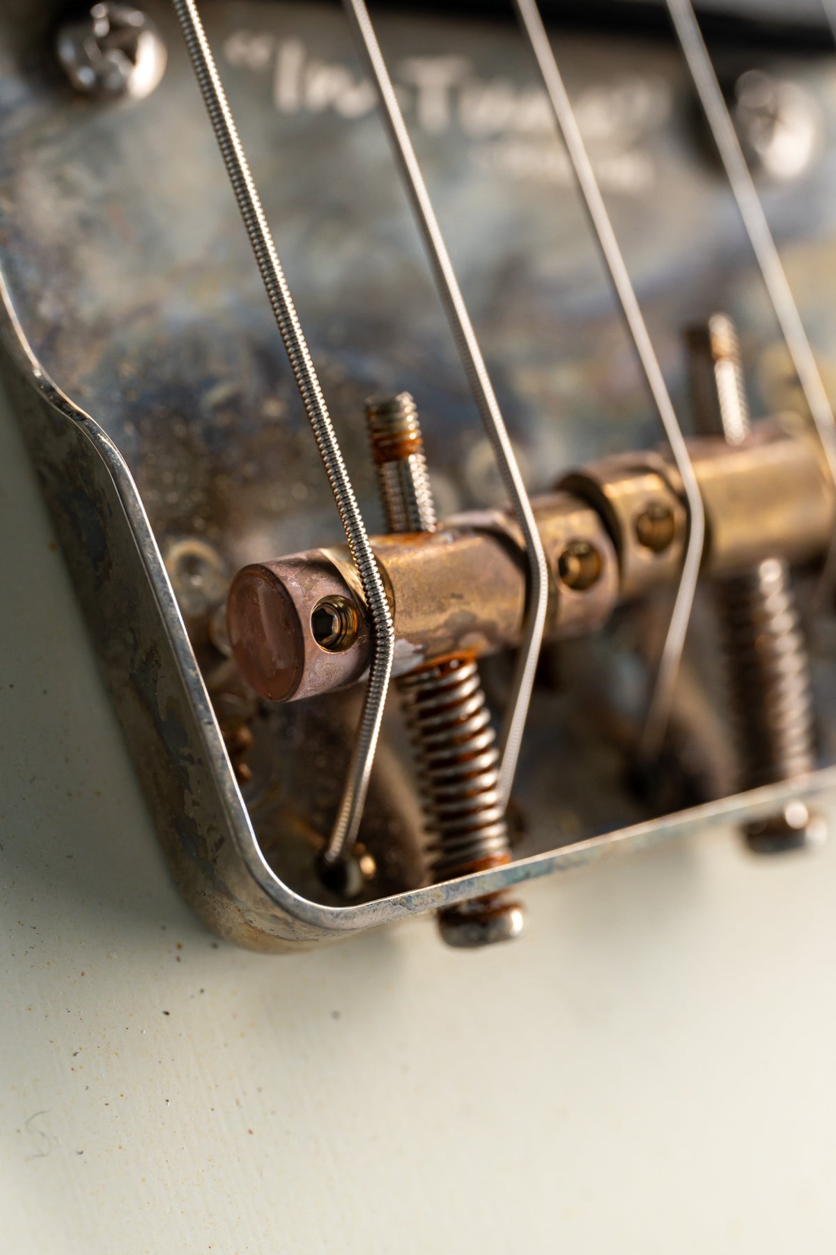 LARADA SPACE T // Porcelain [2-Stage Relic]