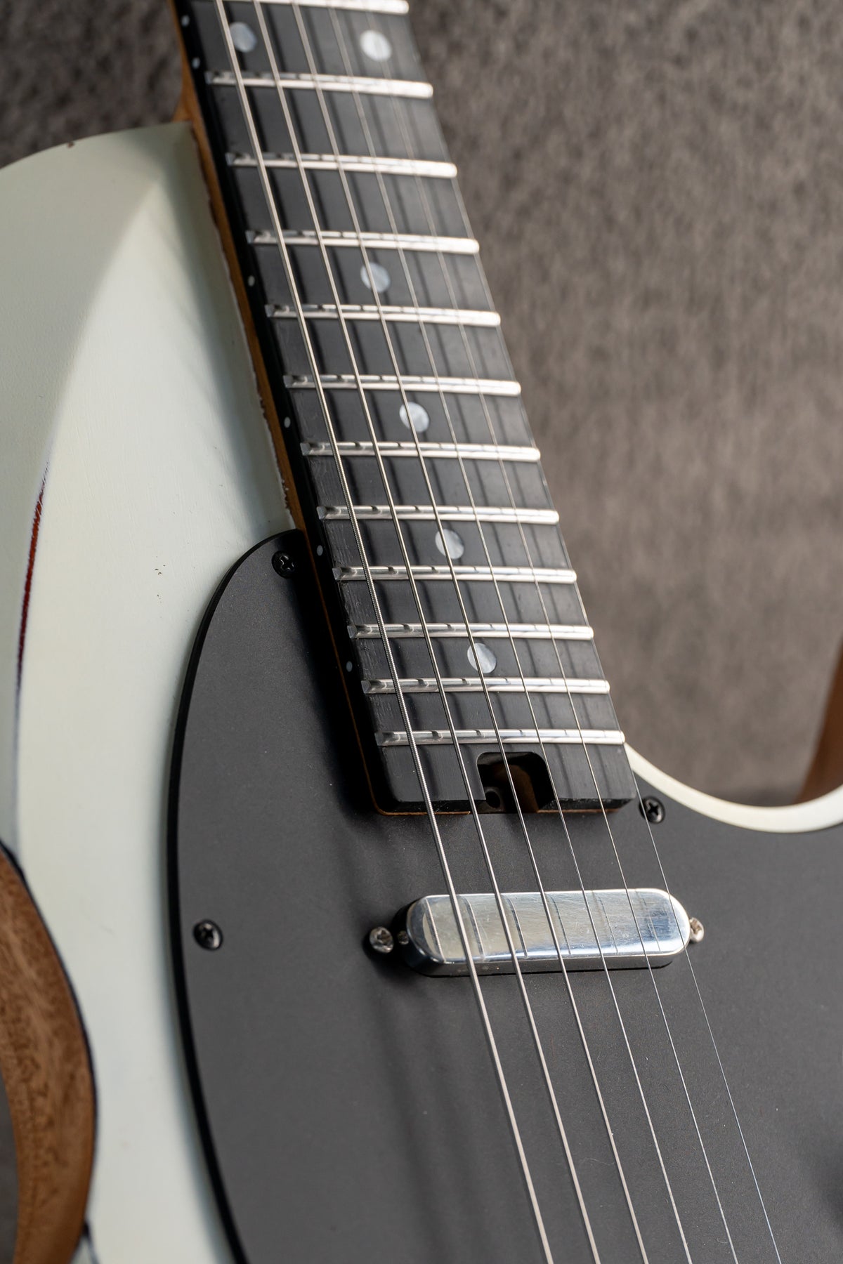 LARADA SPACE T // Porcelain [2-Stage Relic]