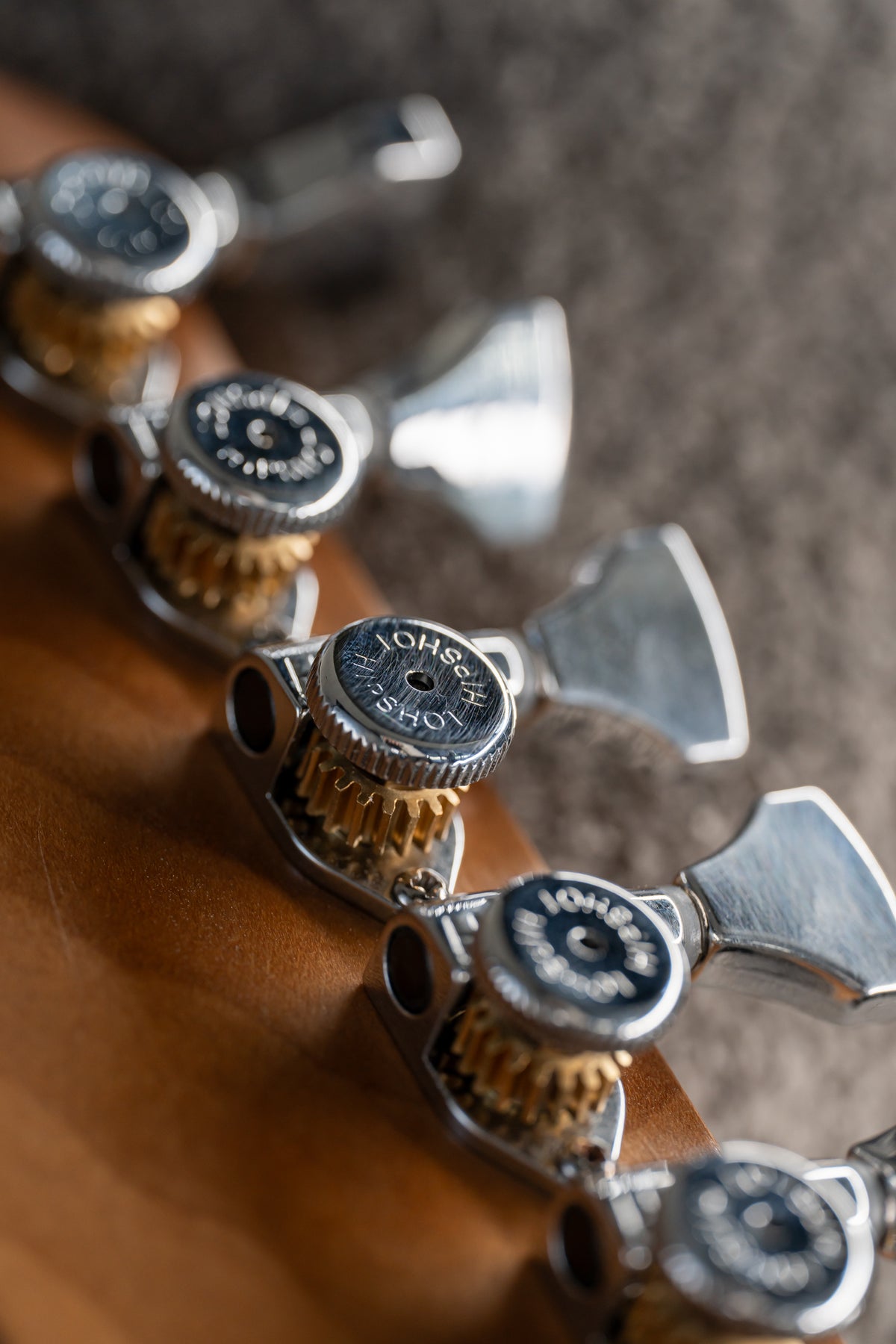 LARADA SPACE T // Sonic Blue [Relic]