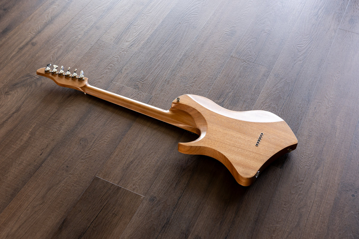 LARADA SPACE T // Sonic Blue [Relic]