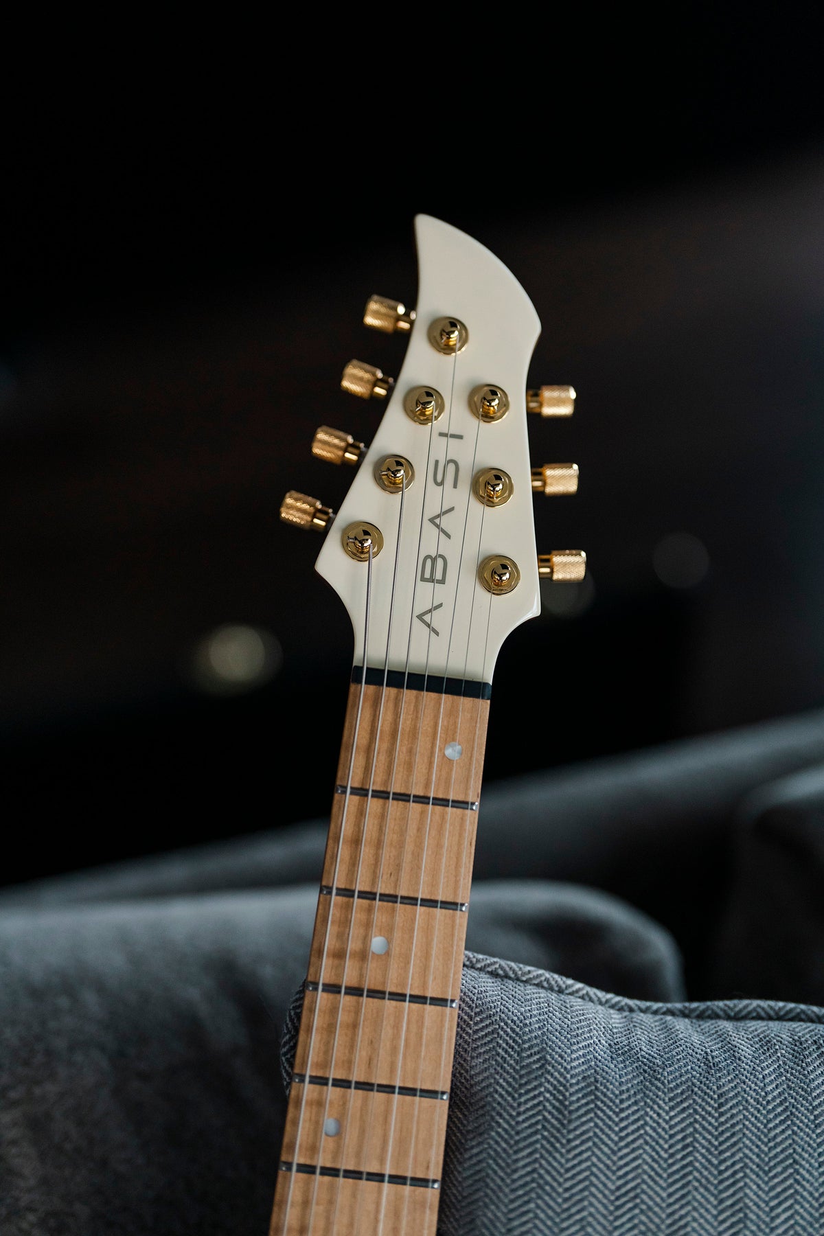 ĒMI 7 // MASTER SERIES // LATTE [B-Stock]