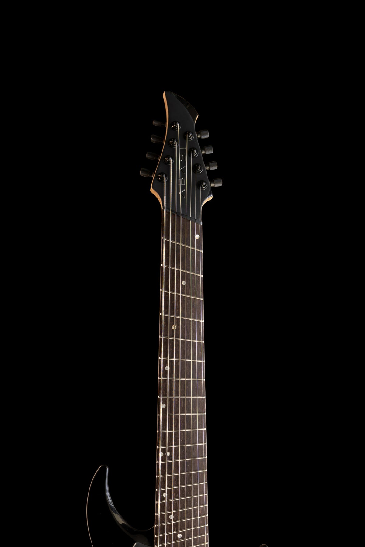 ĒMI 8 // MASTER SERIES // BLACK (White Pickups)