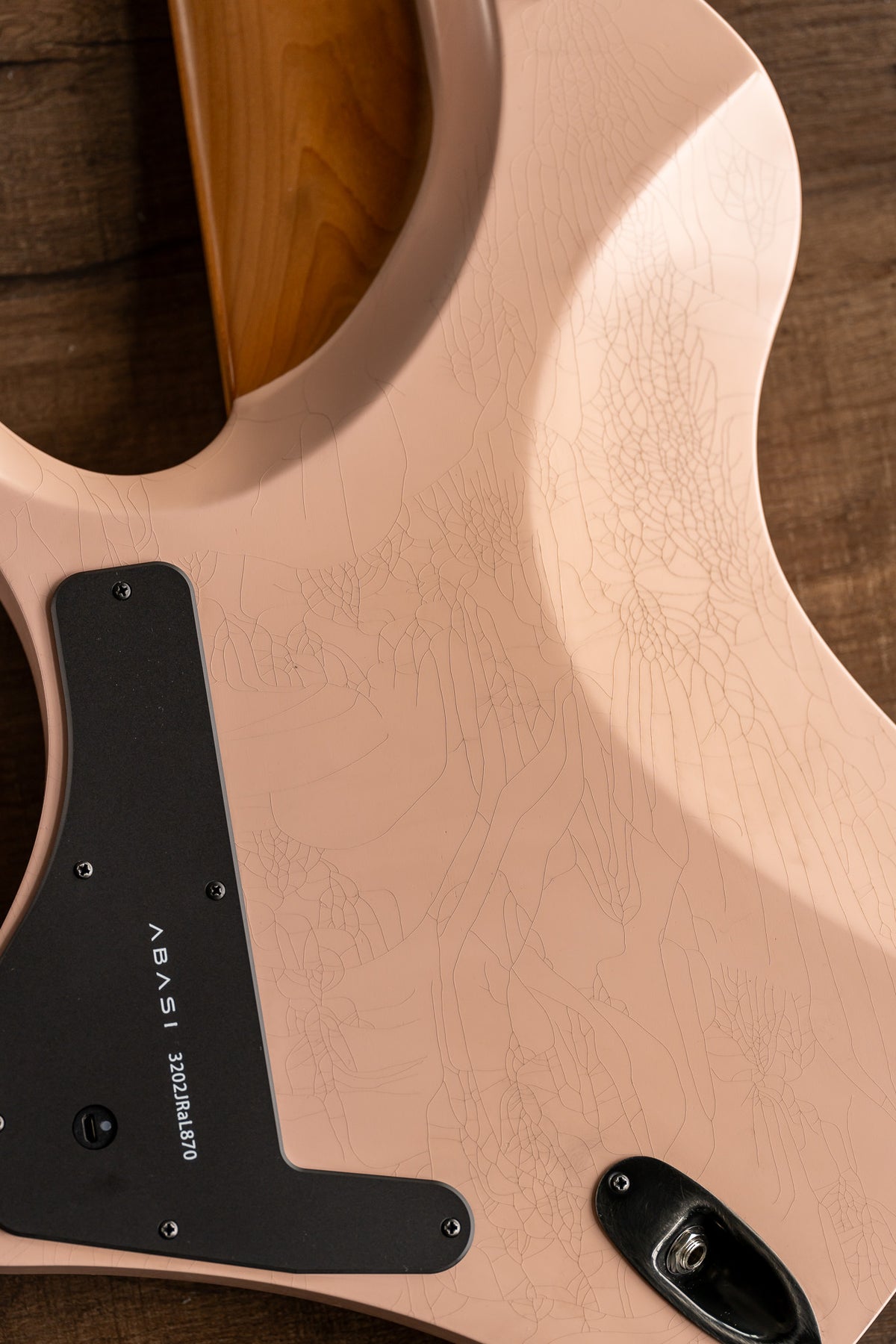 LARADA 8 // Master Series // Shell Pink [Relic]