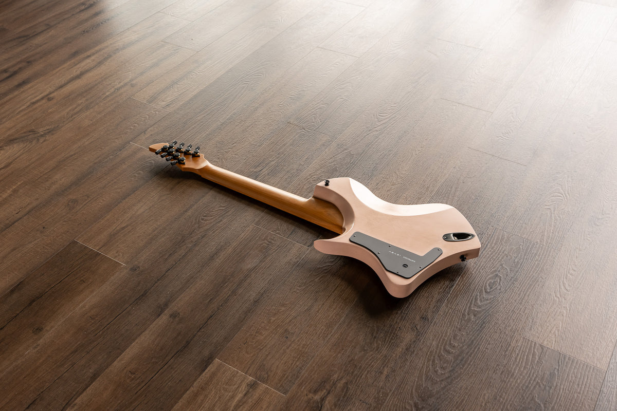 LARADA 8 // Master Series // Shell Pink [Relic]