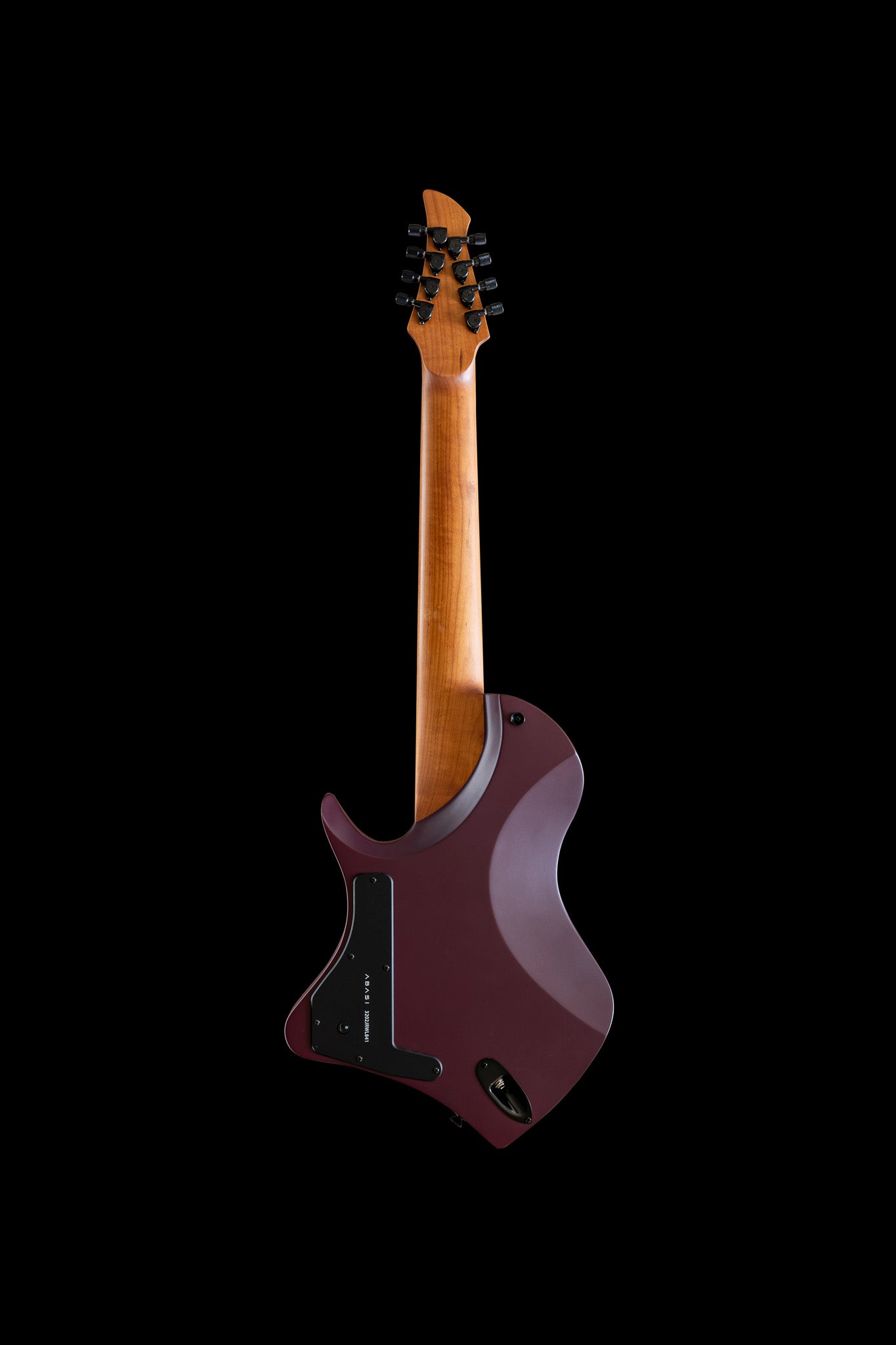 LARADA 8 // Master Series // Aubergine