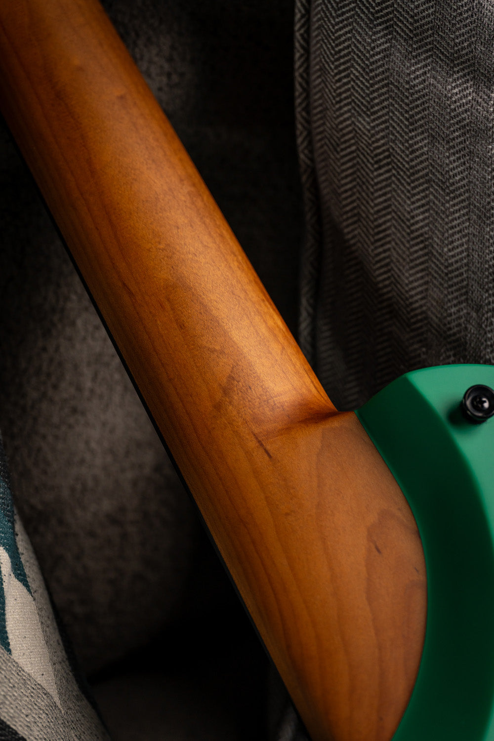 LARADA 8 // Master Series // V Green