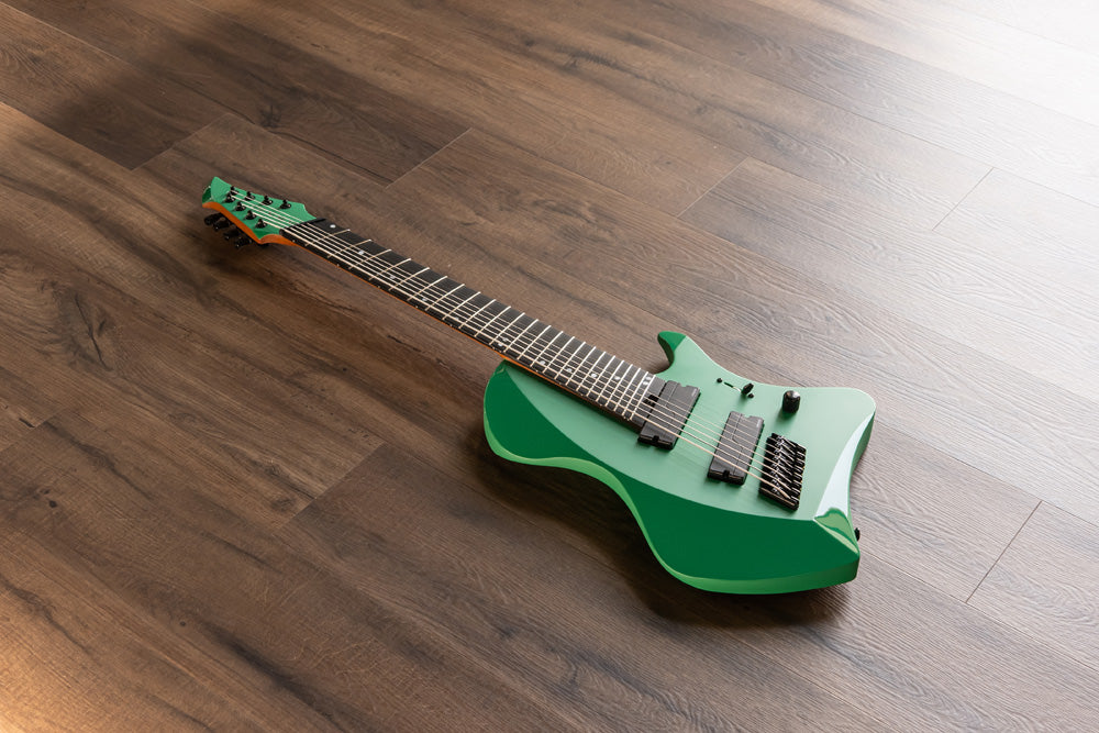 LARADA 8 // Master Series // V Green