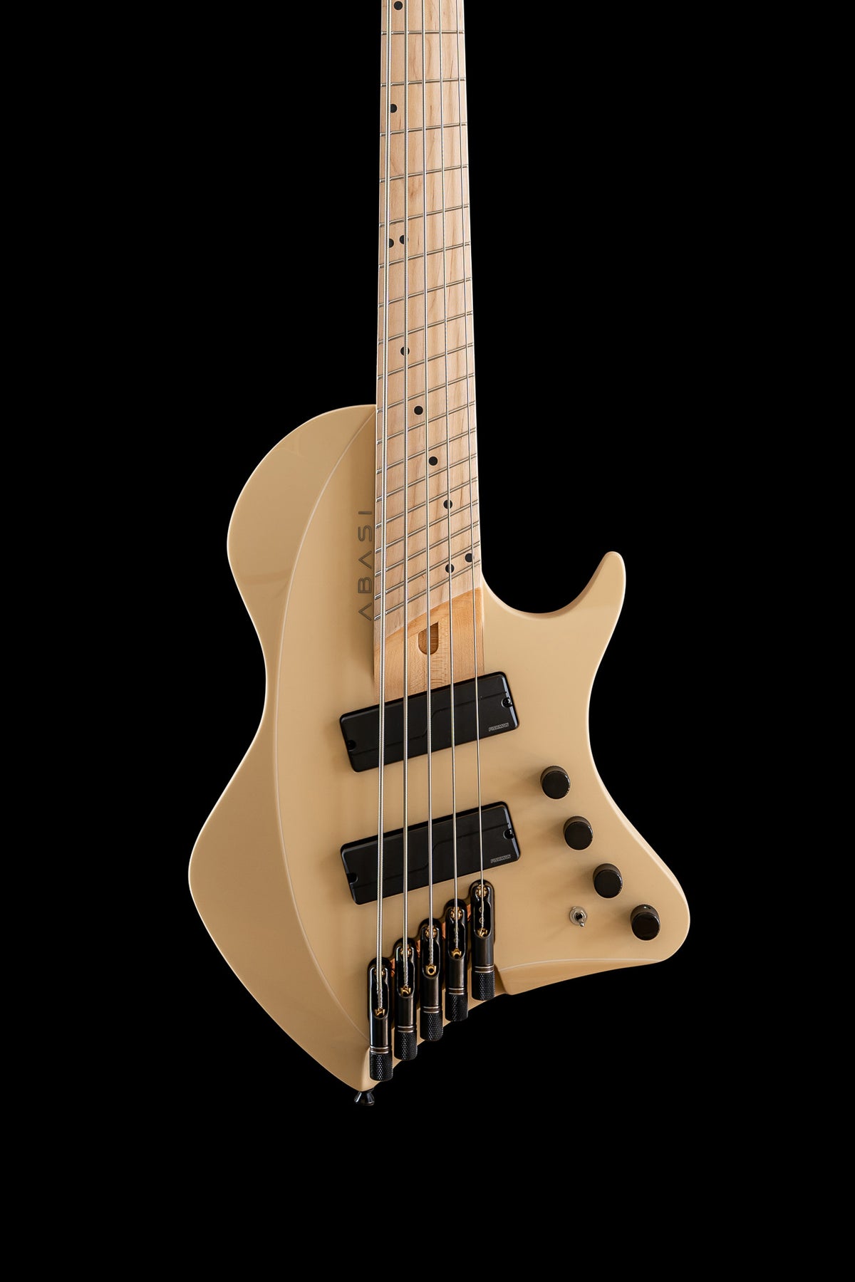 Larada 5 Bass // Master Series // Latte