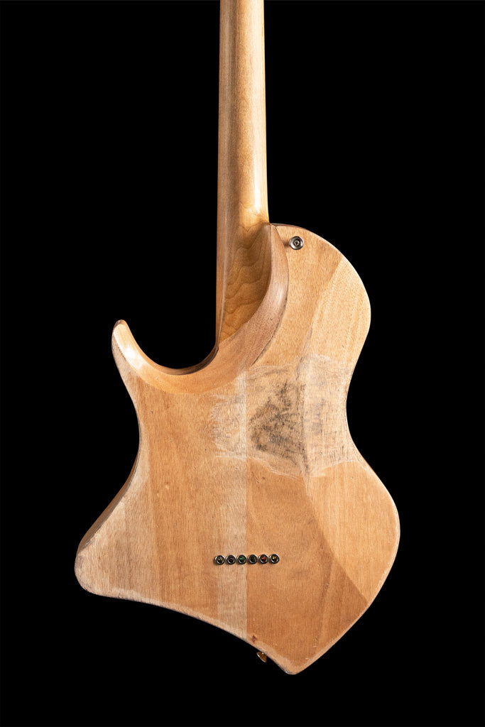 LARADA SPACE T // Red Mega Relic