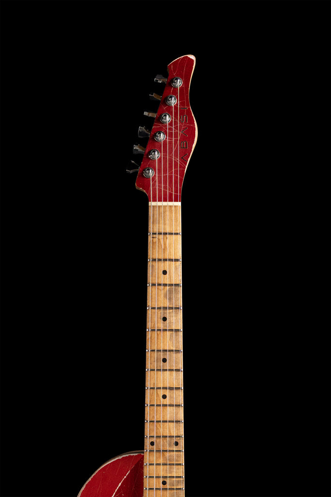 LARADA SPACE T // Red Mega Relic