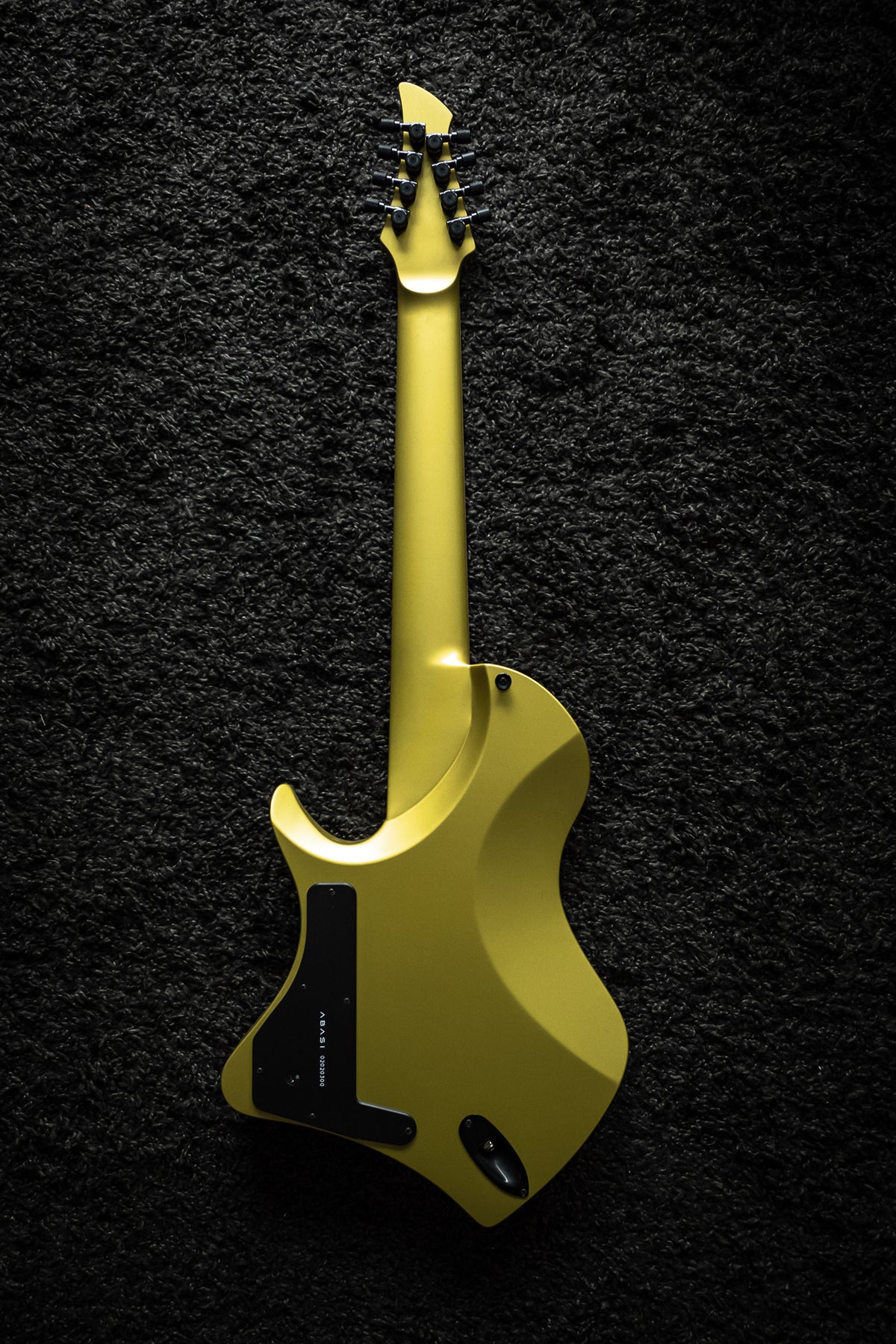 LARADA 8 // Master Series // Chartreuse (Maple FB)