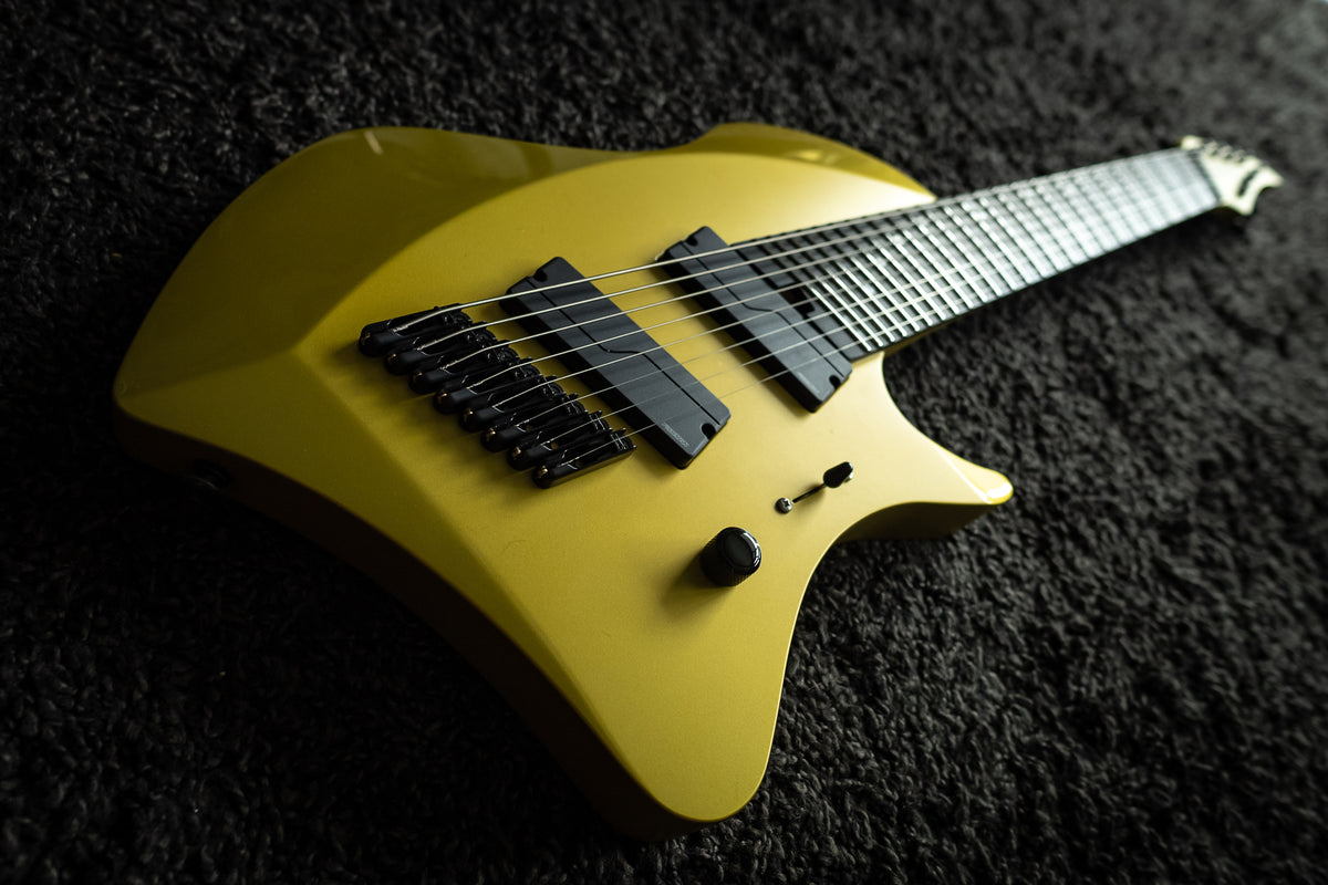 LARADA 8 // Master Series // Chartreuse (Richlite FB)