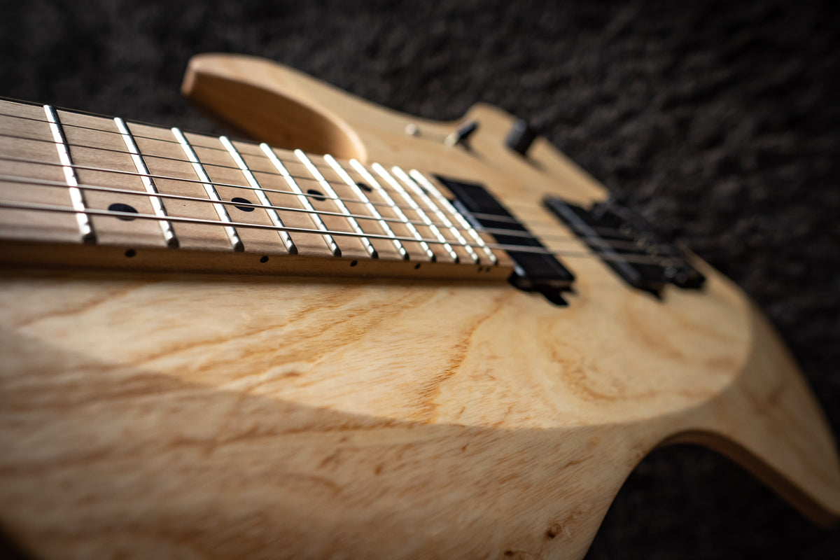 LARADA 6 Spartan // Natural