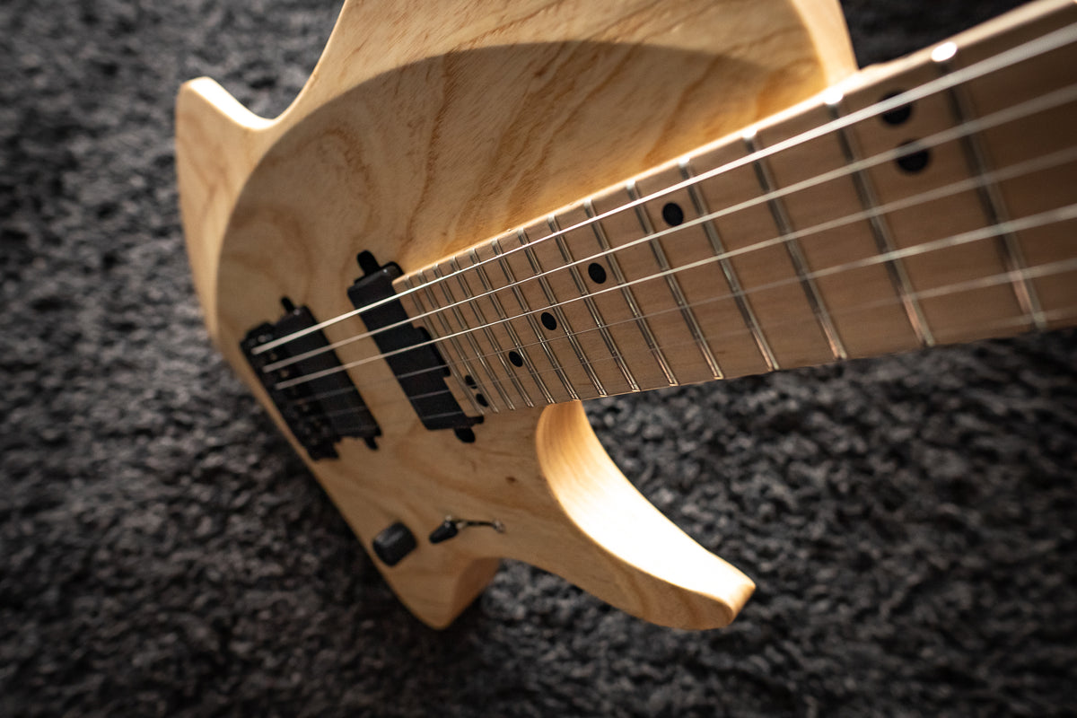 LARADA 6 Spartan // Natural