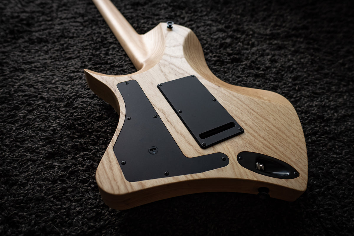 LARADA 6 Spartan // Natural