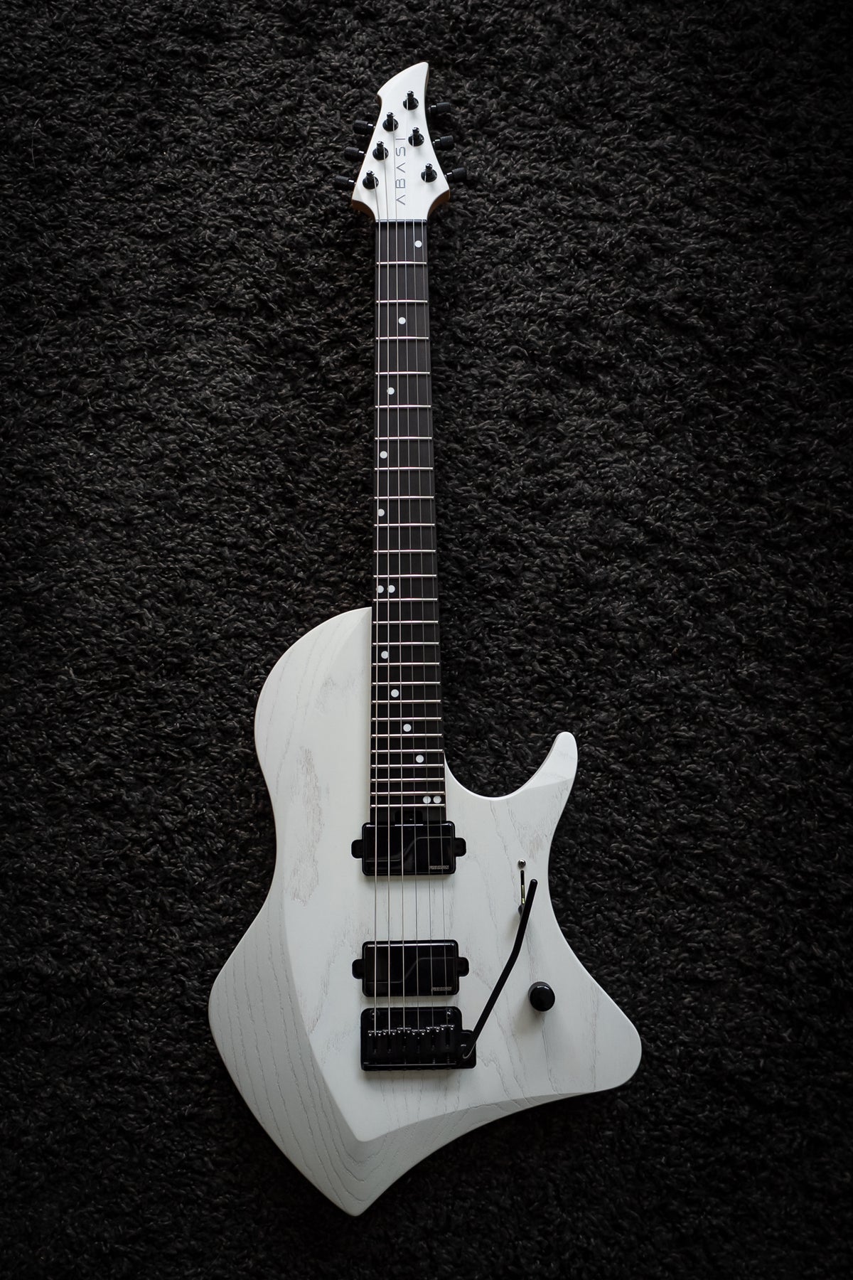 LARADA 6 Spartan // Tundra