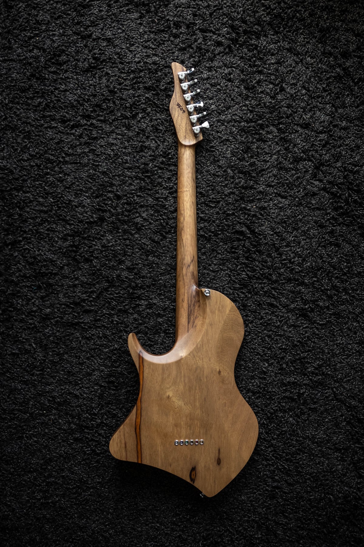 LARADA SPACE T // Cheddar (Black Limba)