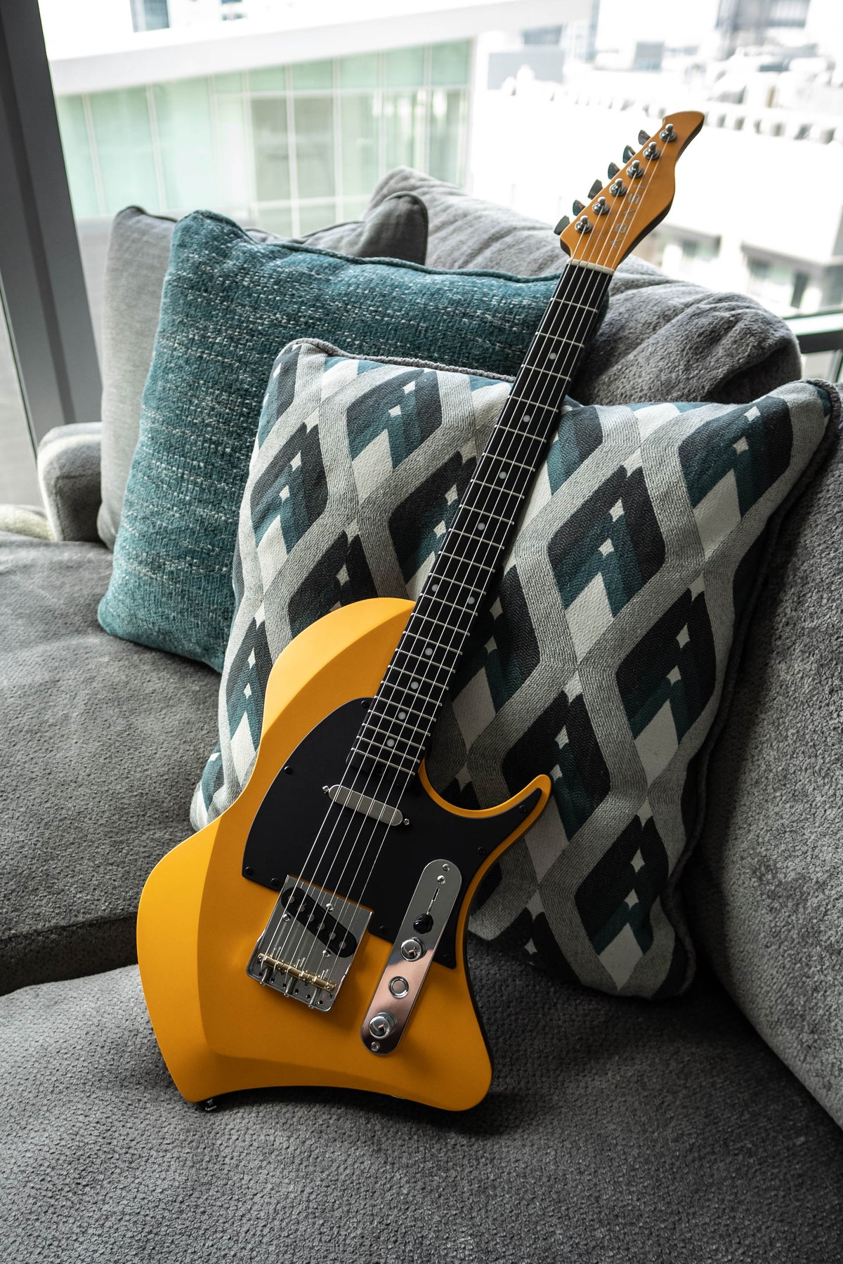 LARADA SPACE T // Cheddar (Black Limba)