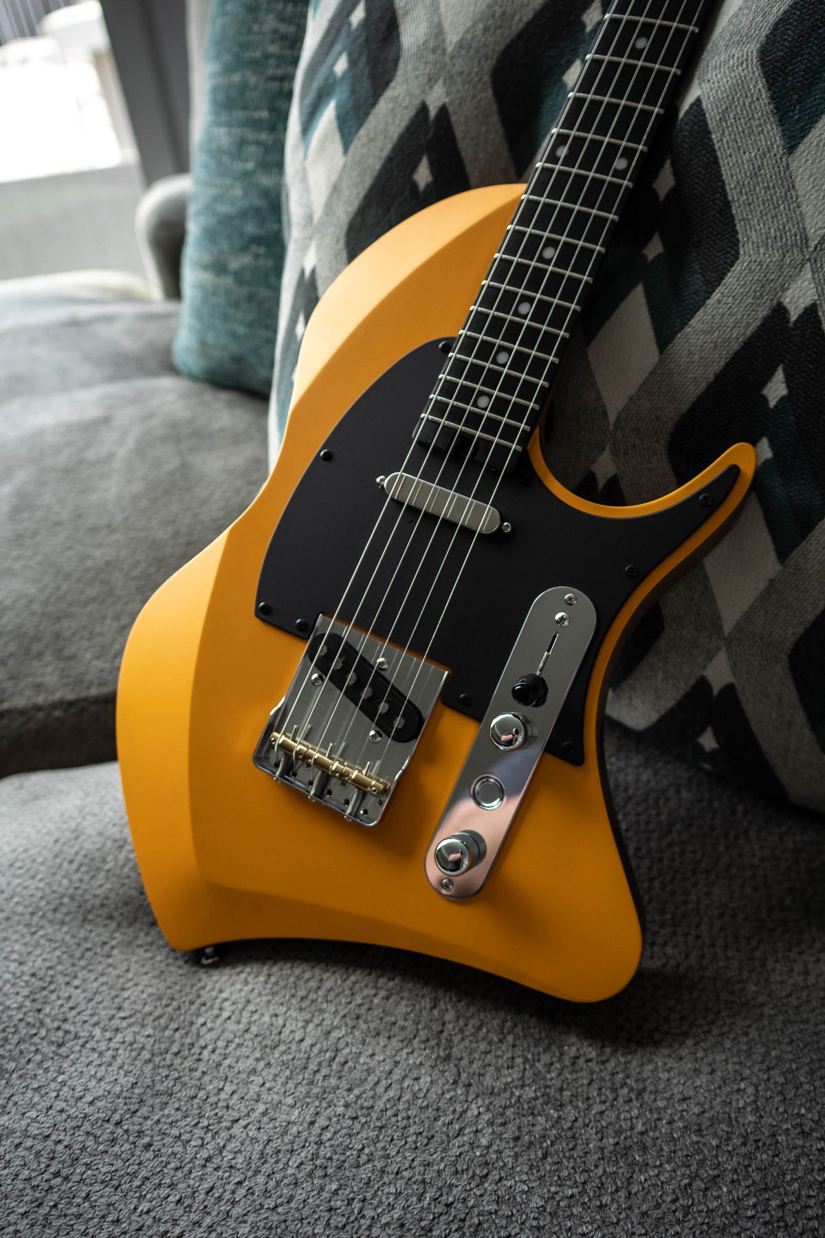 LARADA SPACE T // Cheddar (Black Limba)