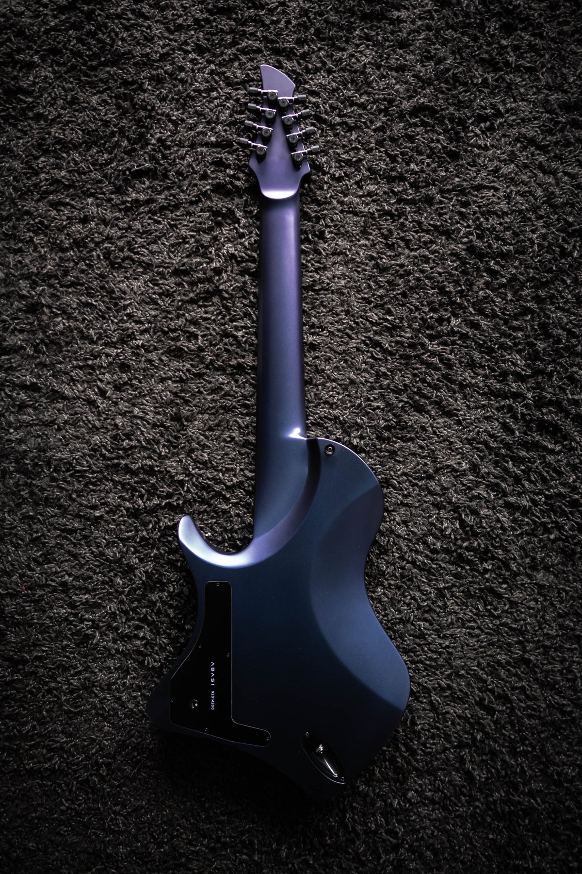 LARADA 8 // Master Series // Dat PVRP (Black PU)