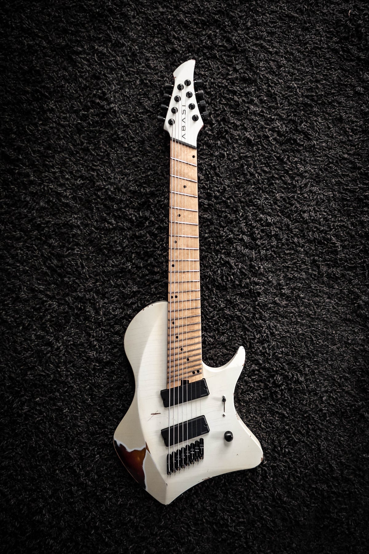 LARADA 8 // Master Series // Porcelain [Two-Stage Relic]