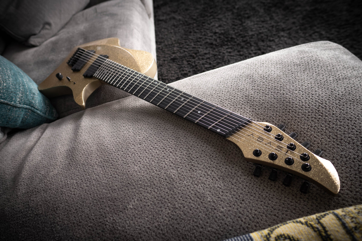 LARADA 8 // Master Series // Champagne Supernova [Painted Neck]