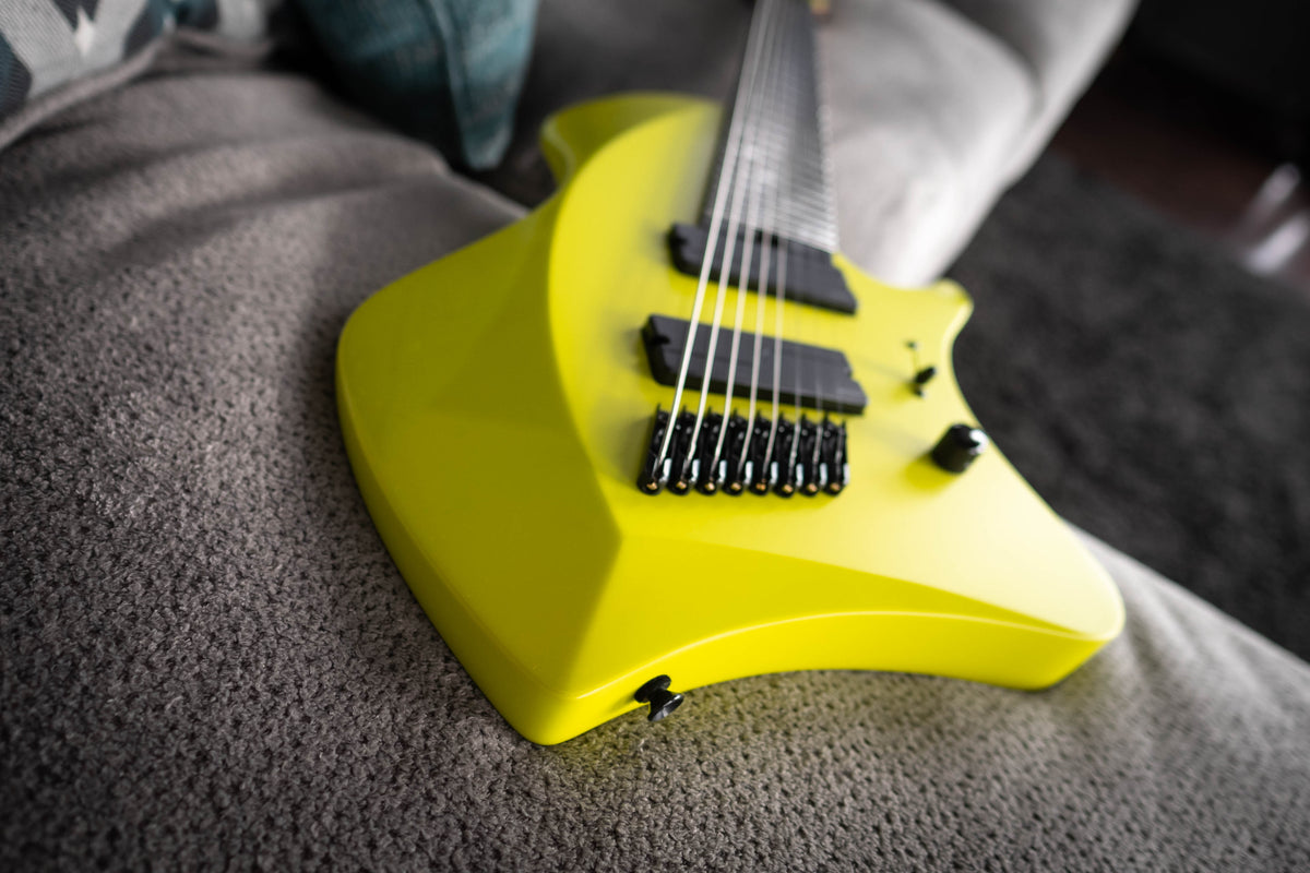LARADA 8 // Master Series // Acid Green (Richlite FB, Roasted Neck)