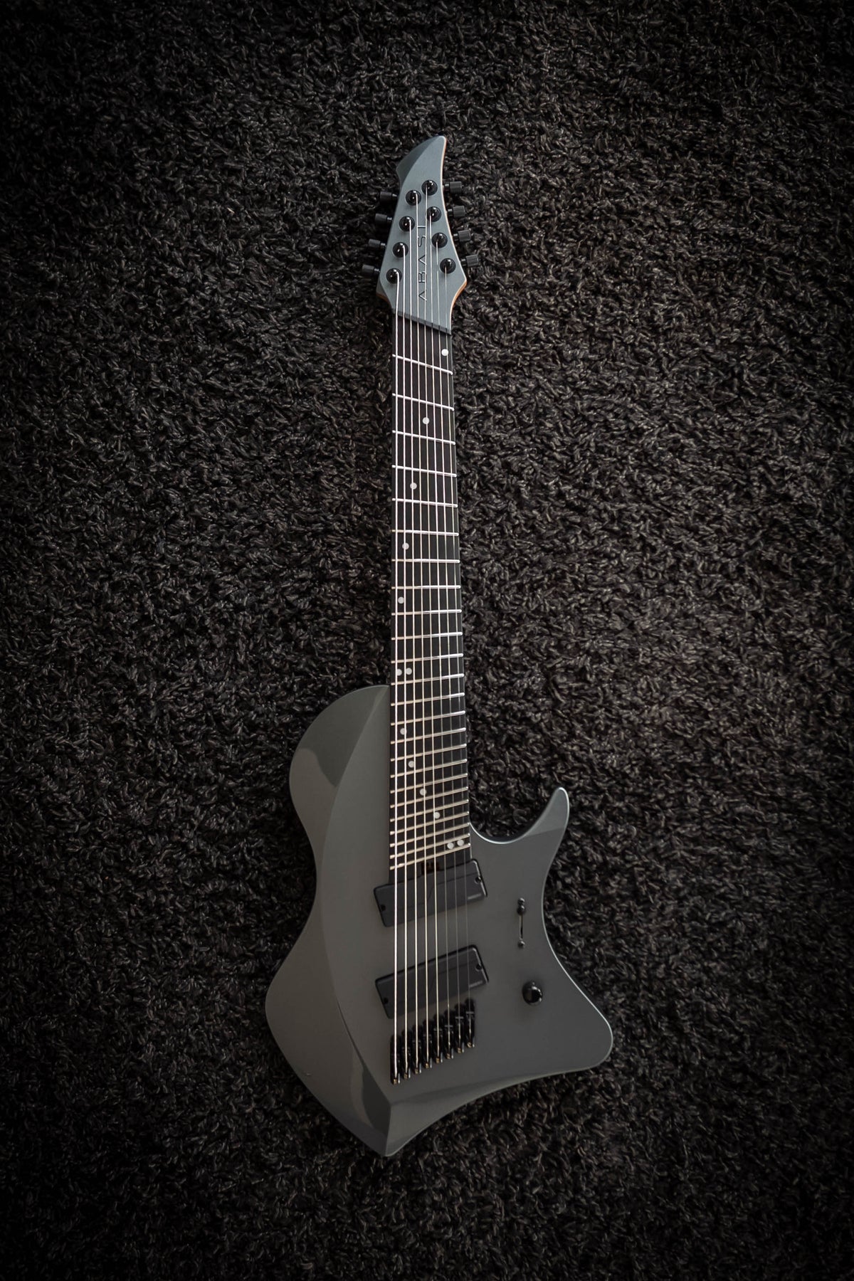 LARADA 8 // Master Series // Selenite [2022, Roasted Basswood]