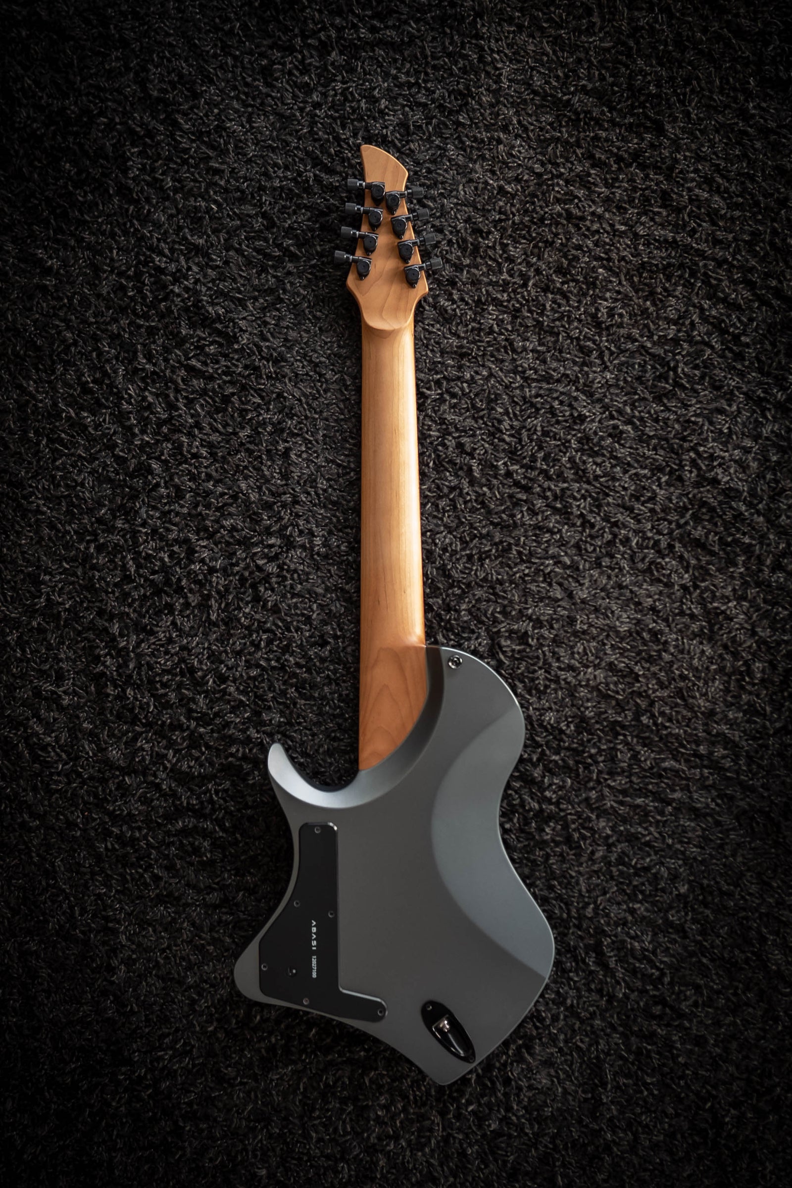 LARADA 8 // Master Series // Selenite [2022, Roasted Basswood]