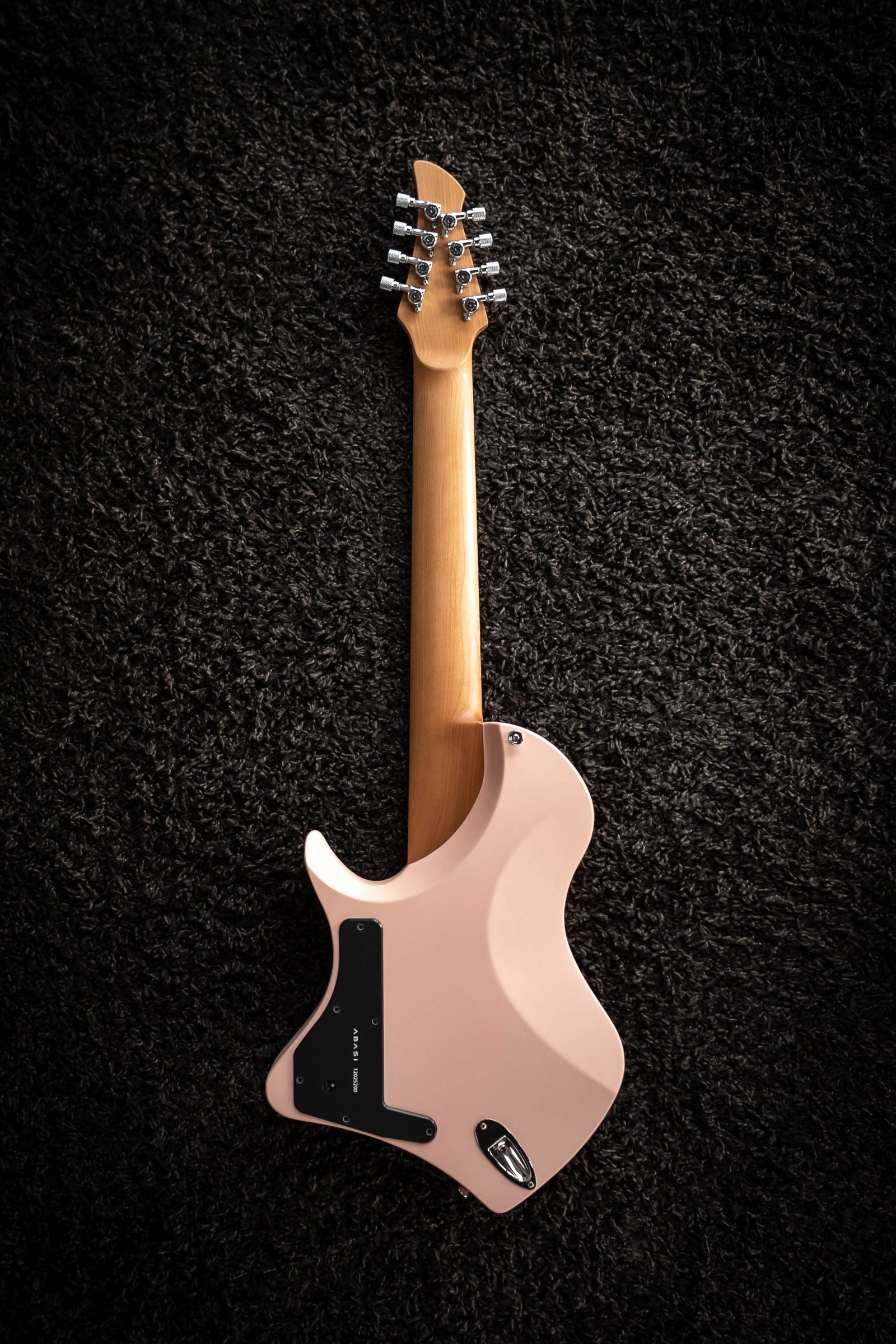 LARADA 8 // Master Series // Shell Pink (Birdseye Maple)