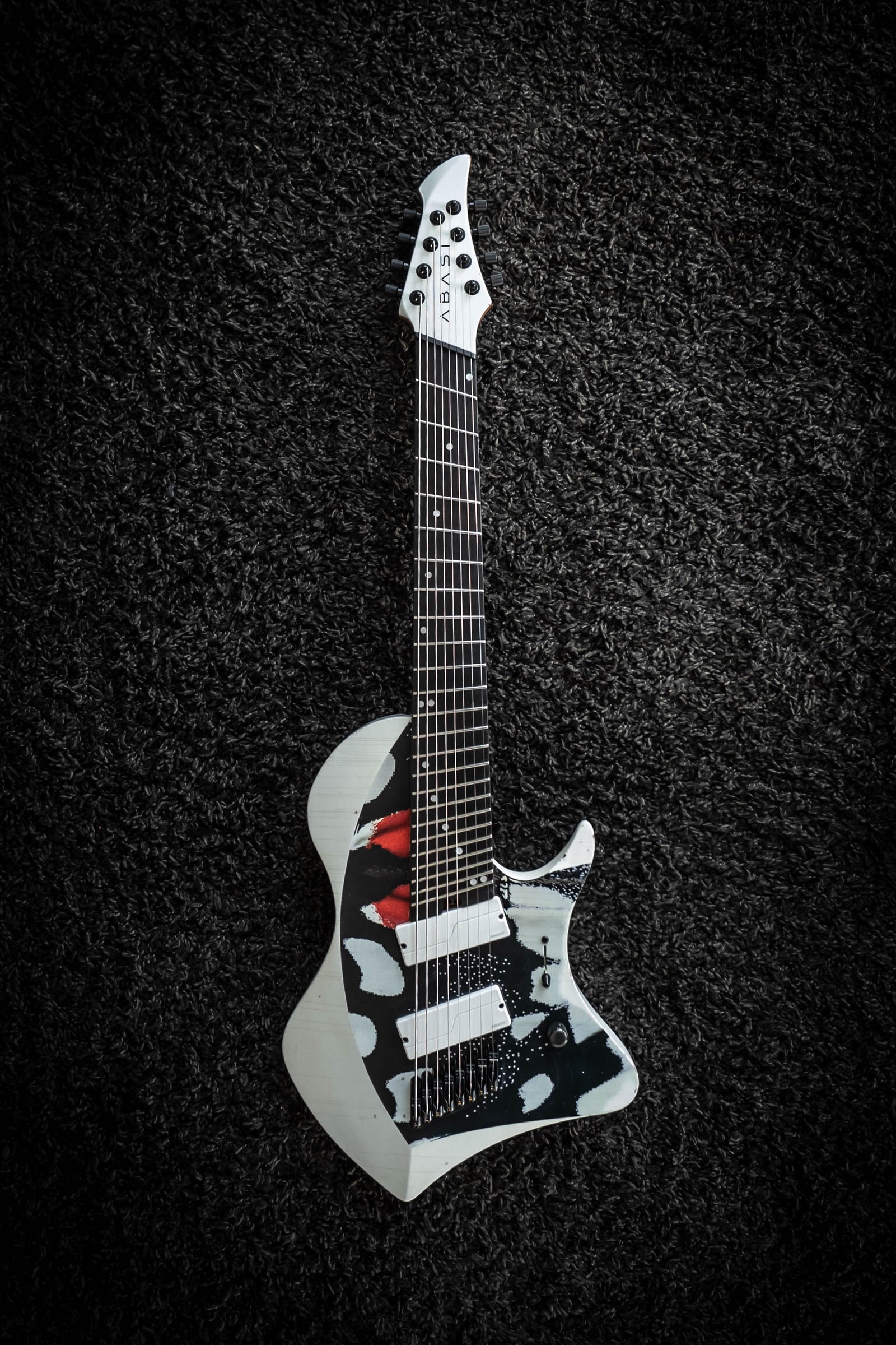 LARADA 8 // Master Series // Monarch [Relic]