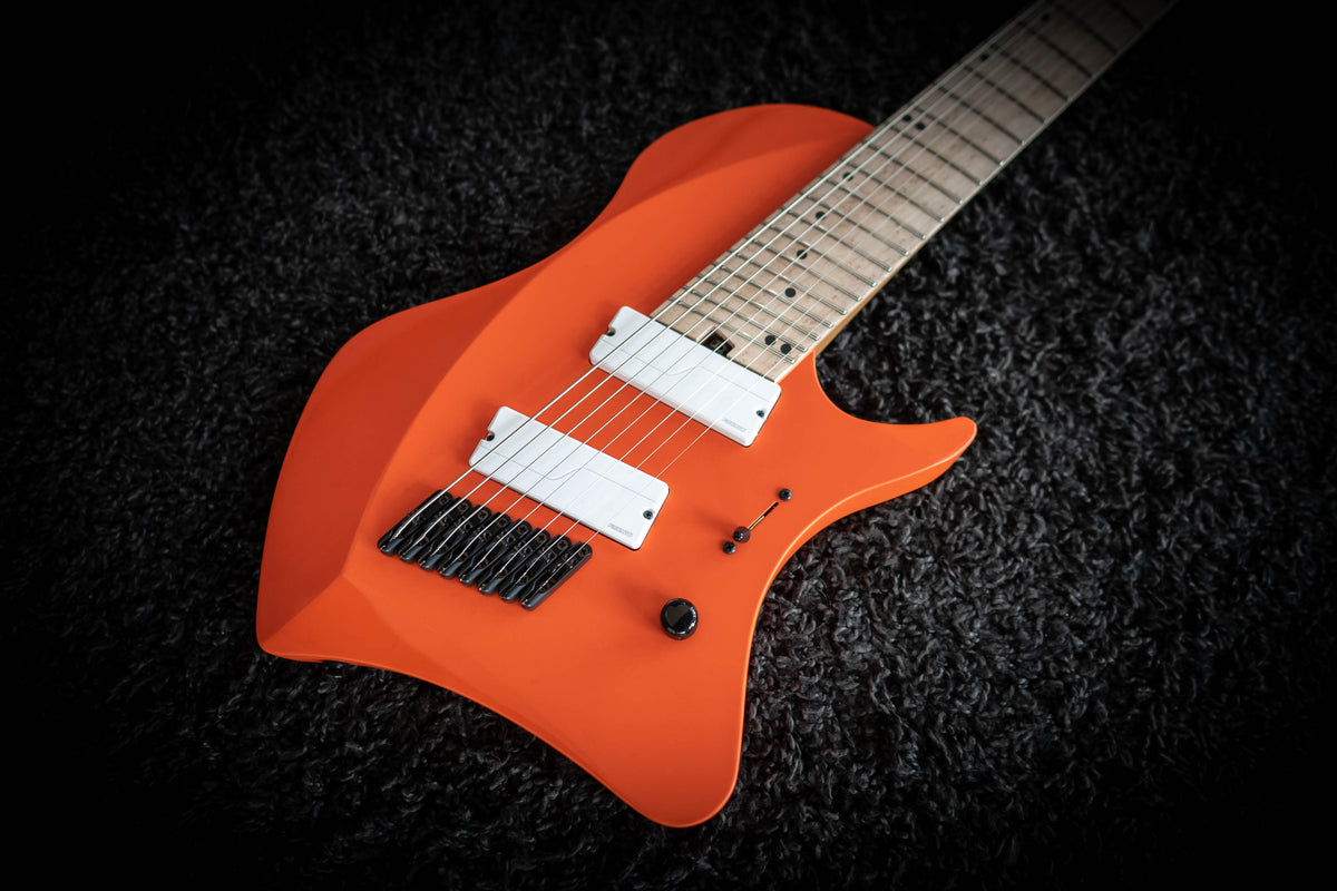 LARADA 8 // Master Series // Creamsicle