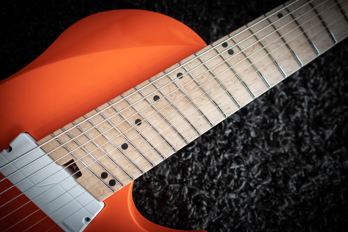 LARADA 8 // Master Series // Creamsicle