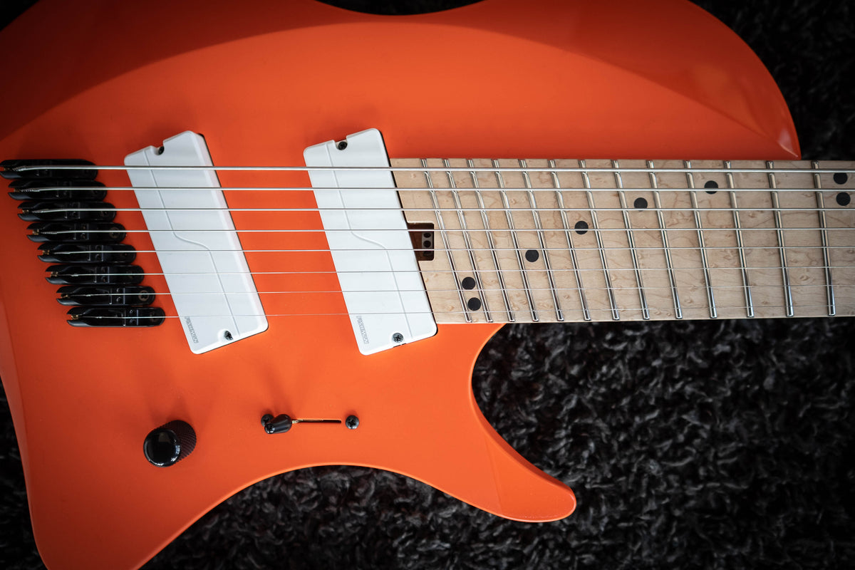 LARADA 8 // Master Series // Creamsicle