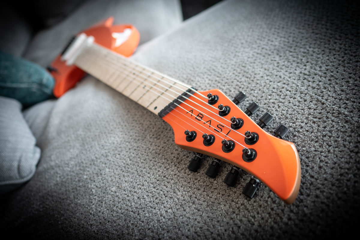 LARADA 8 // Master Series // Creamsicle