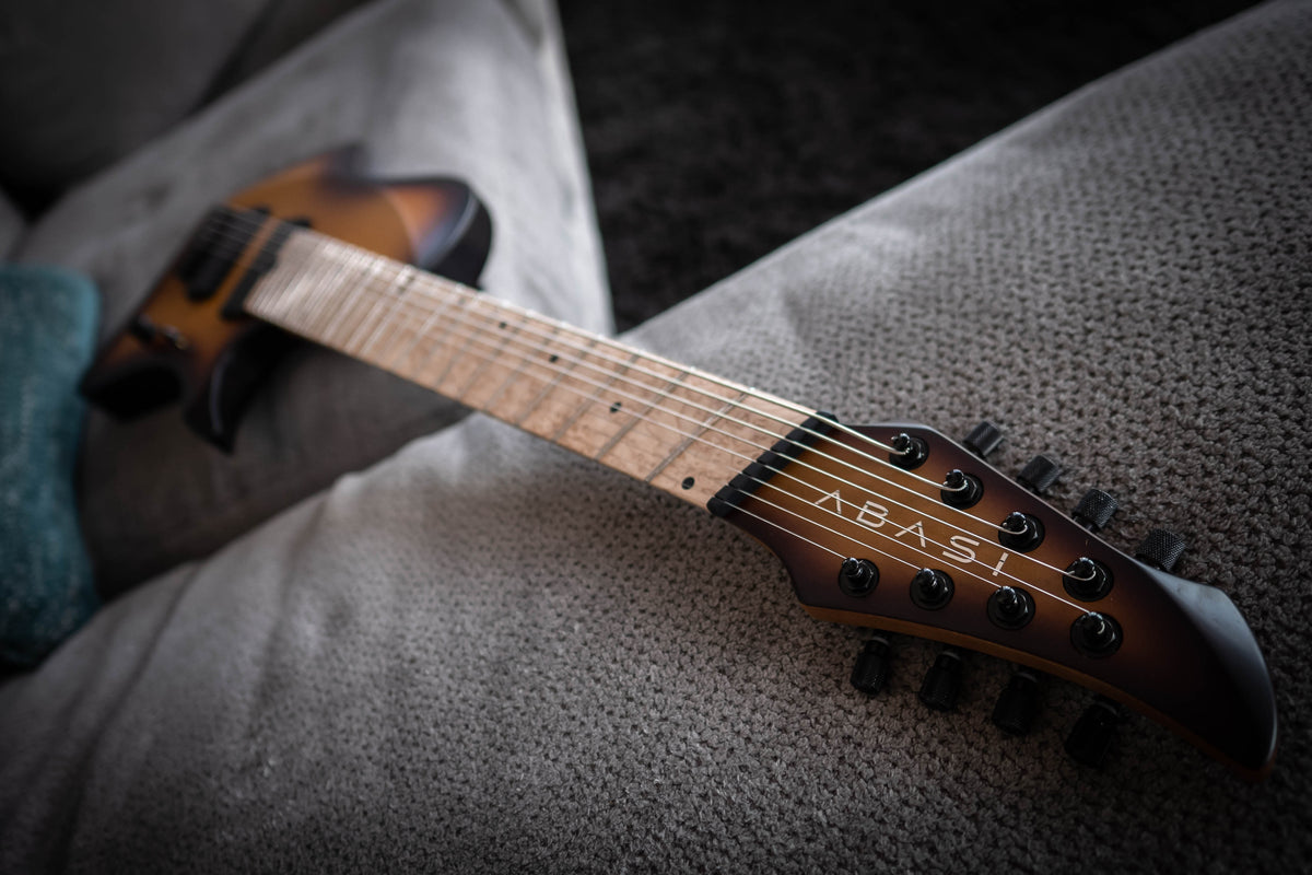 LARADA 8 // Master Series // Violinburst (Master Grade Birdseye)