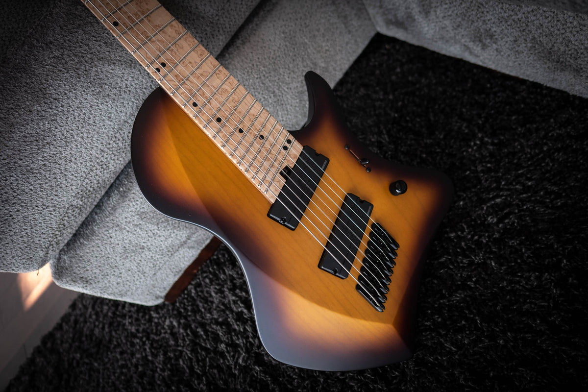 LARADA 8 // Master Series // Violinburst (Master Grade Birdseye)