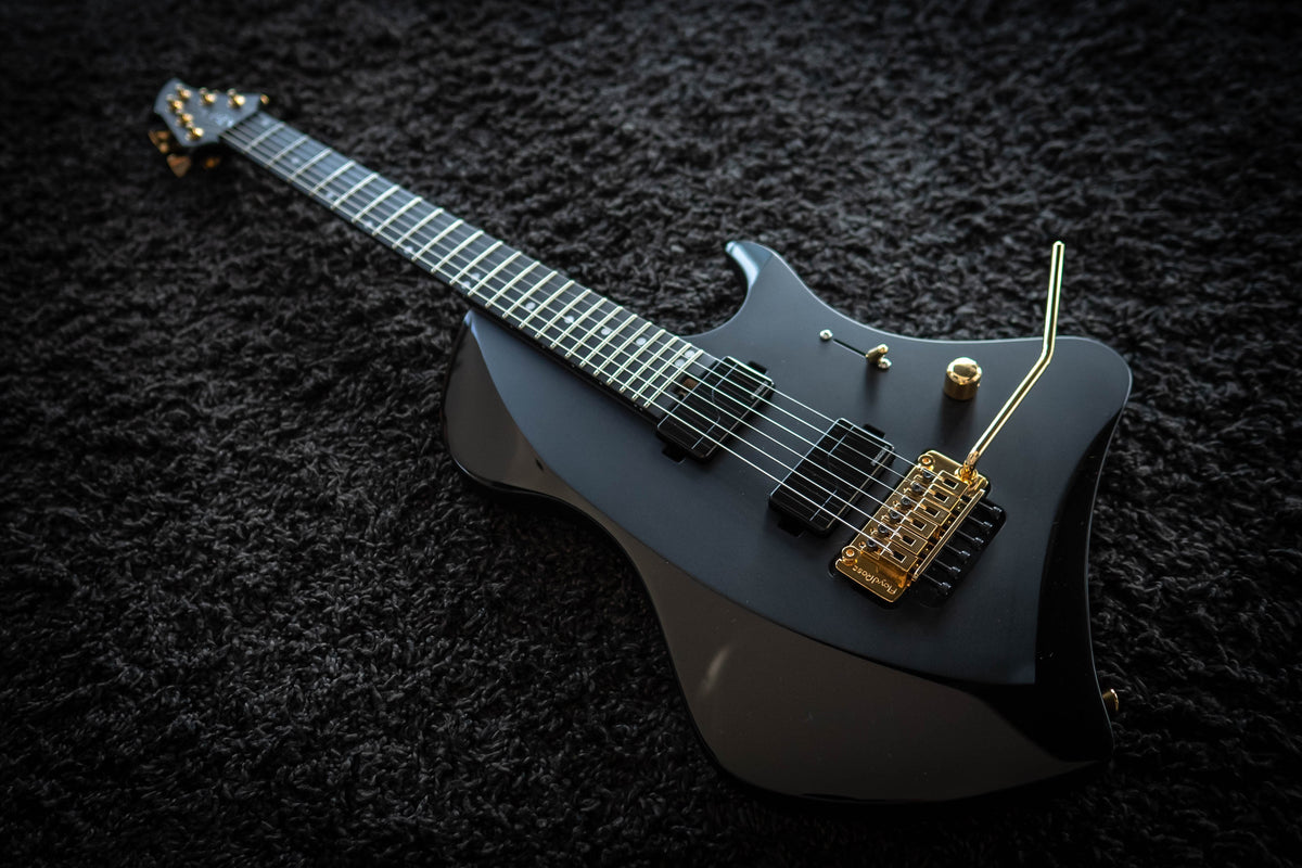 LARADA 6 // Master Series // Black Beauty (Richlite FB)