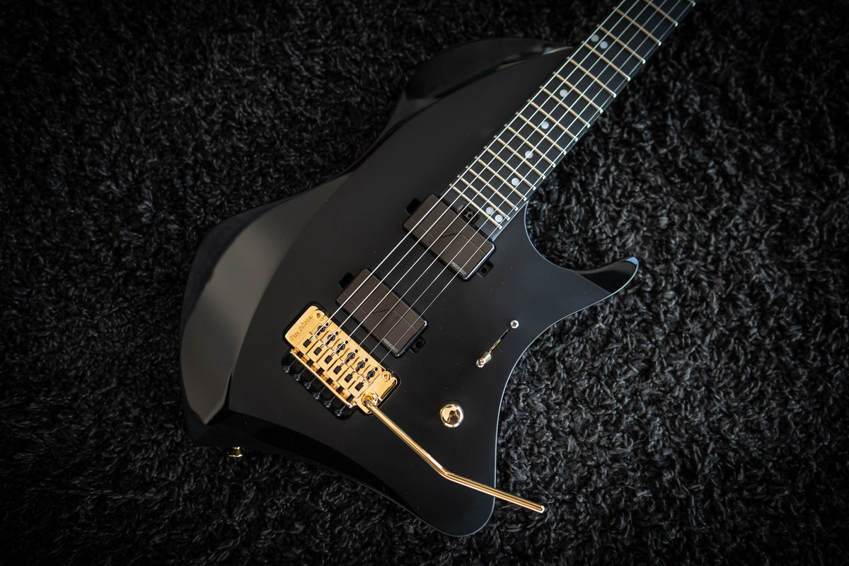 LARADA 6 // Master Series // Black Beauty (Richlite FB)