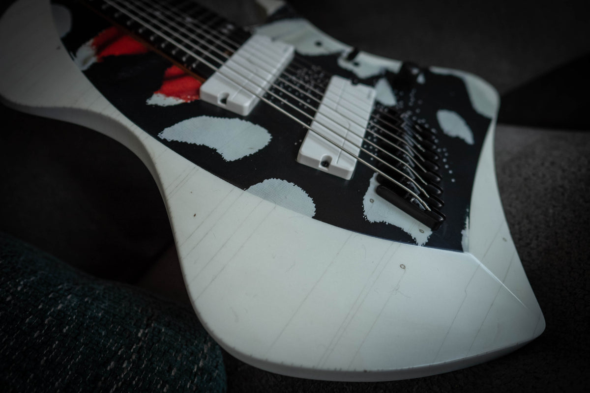 LARADA 8 // Master Series // Monarch [Relic]