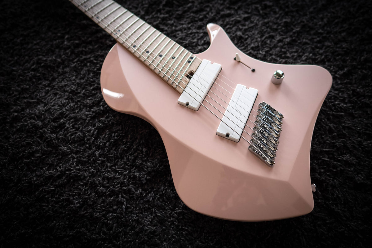 LARADA 8 // Master Series // Shell Pink (Birdseye Maple)