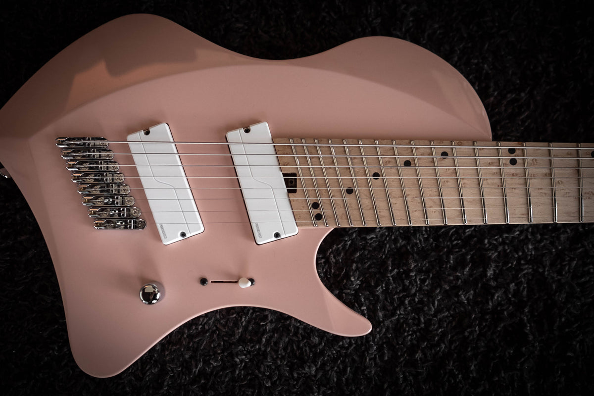 LARADA 8 // Master Series // Shell Pink (Birdseye Maple)