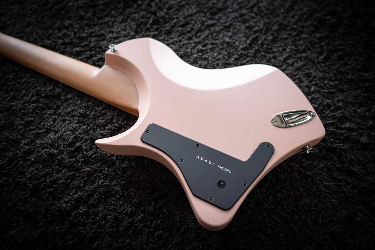 LARADA 8 // Master Series // Shell Pink (Birdseye Maple)