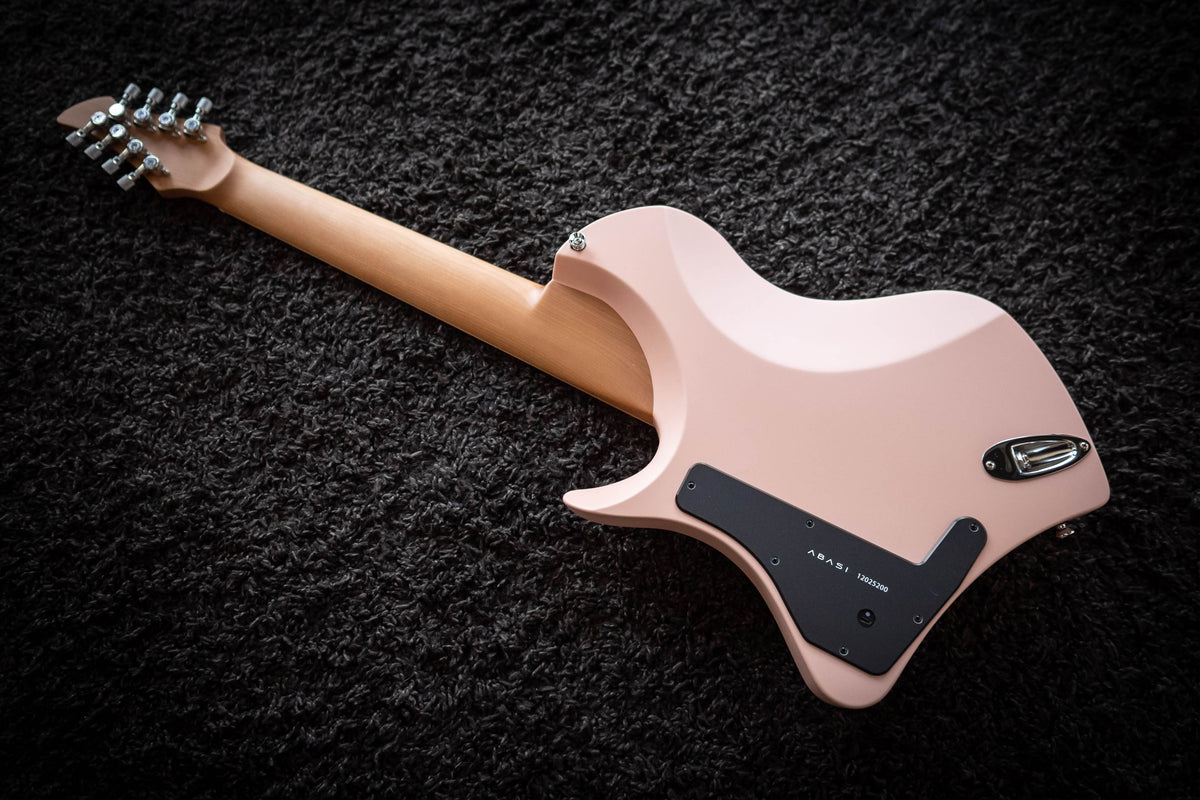 LARADA 8 // Master Series // Shell Pink (Birdseye Maple)