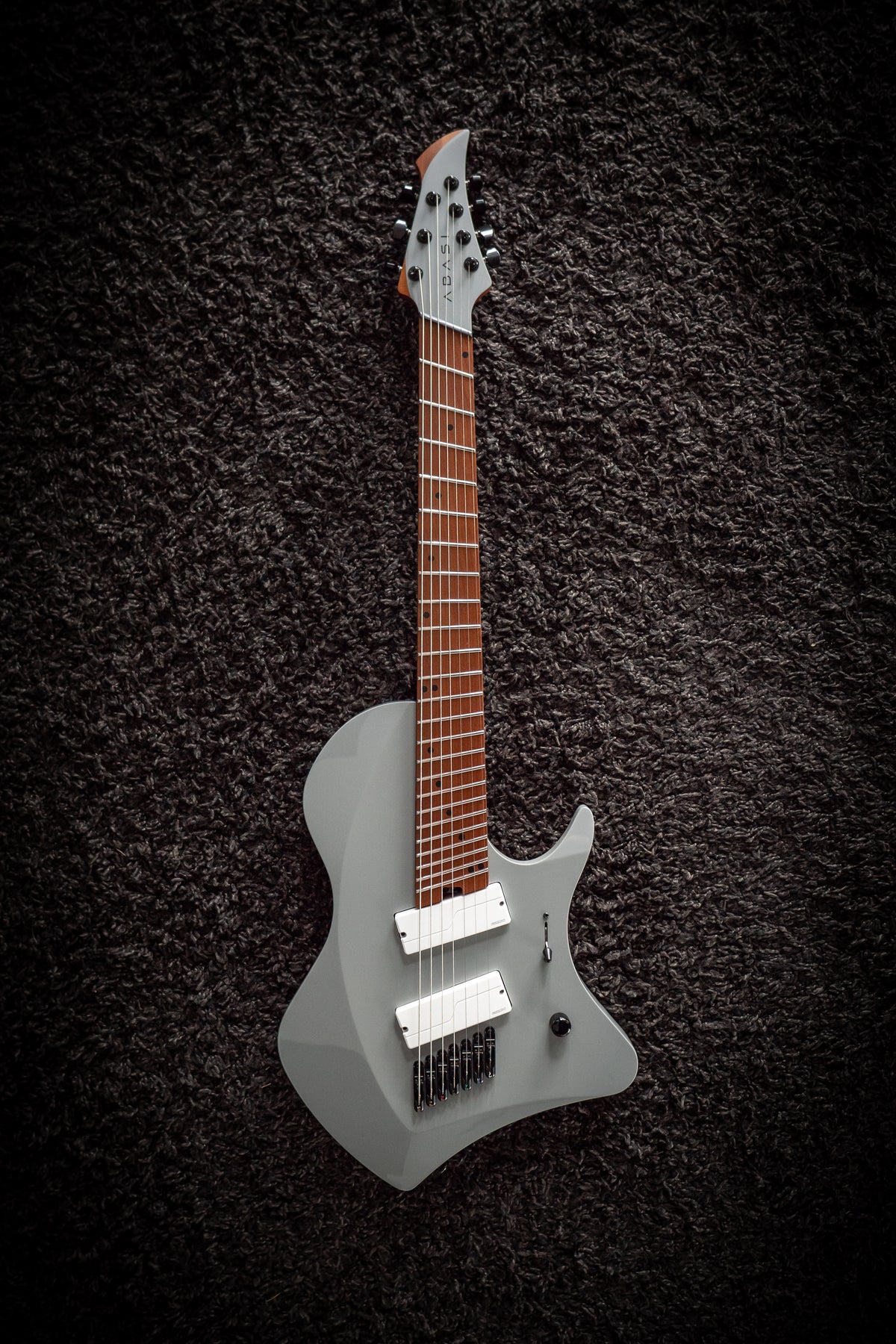 J Larada 7 // Chalk // Roasted Maple