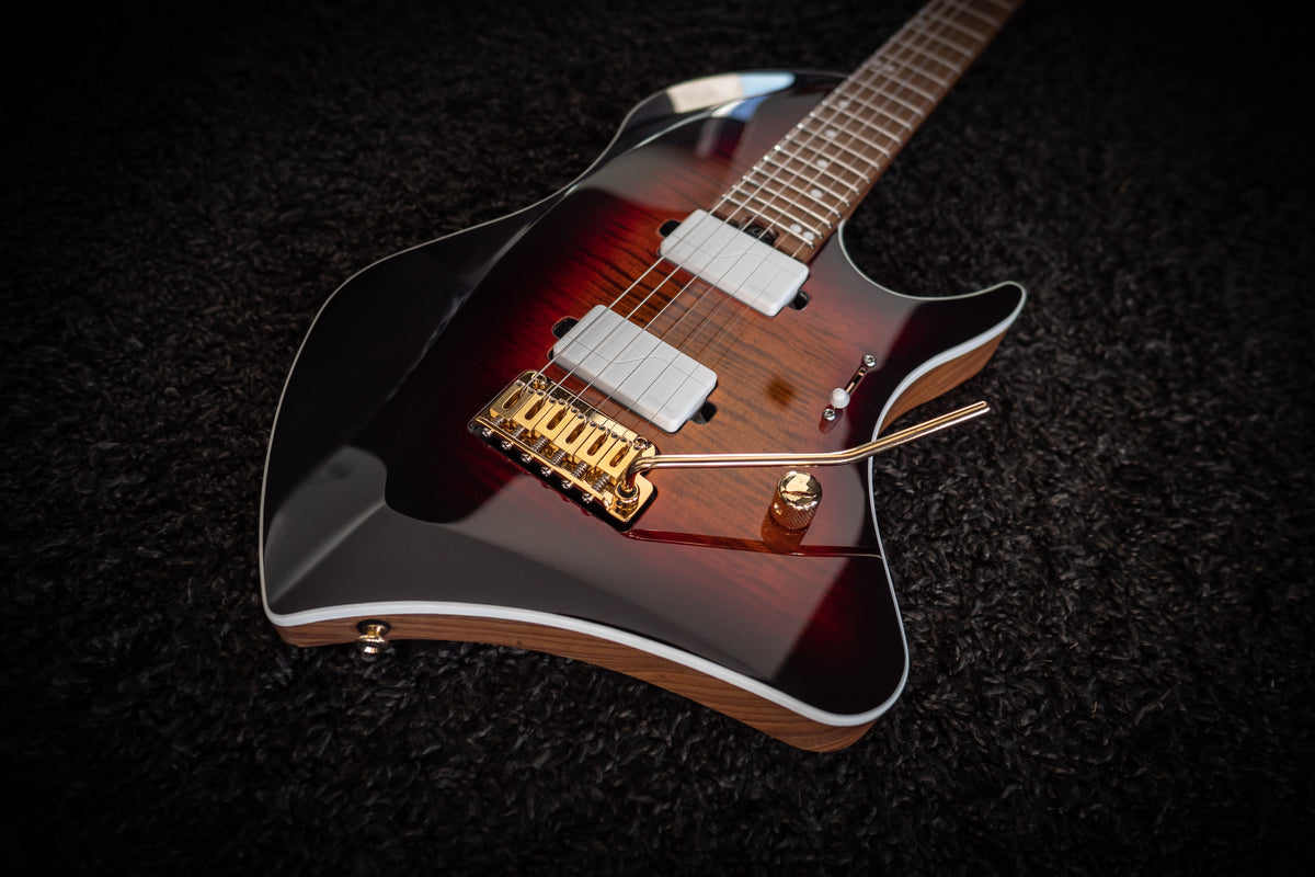 LARADA 6 Custom // Flame Burst