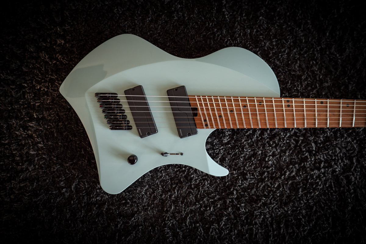 J Larada 7 // Sage [Roasted Maple]